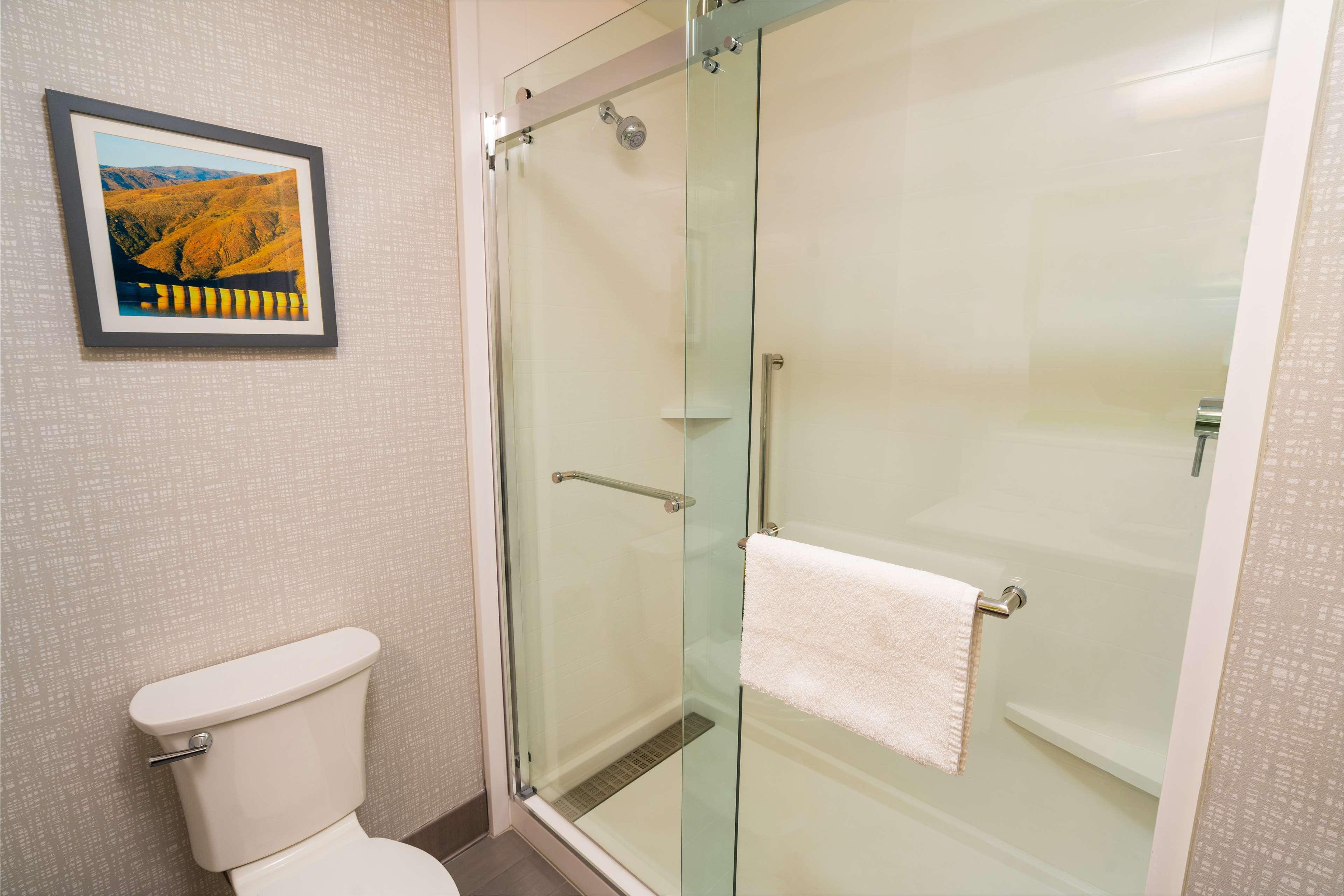 Suite Ocean View King Bed