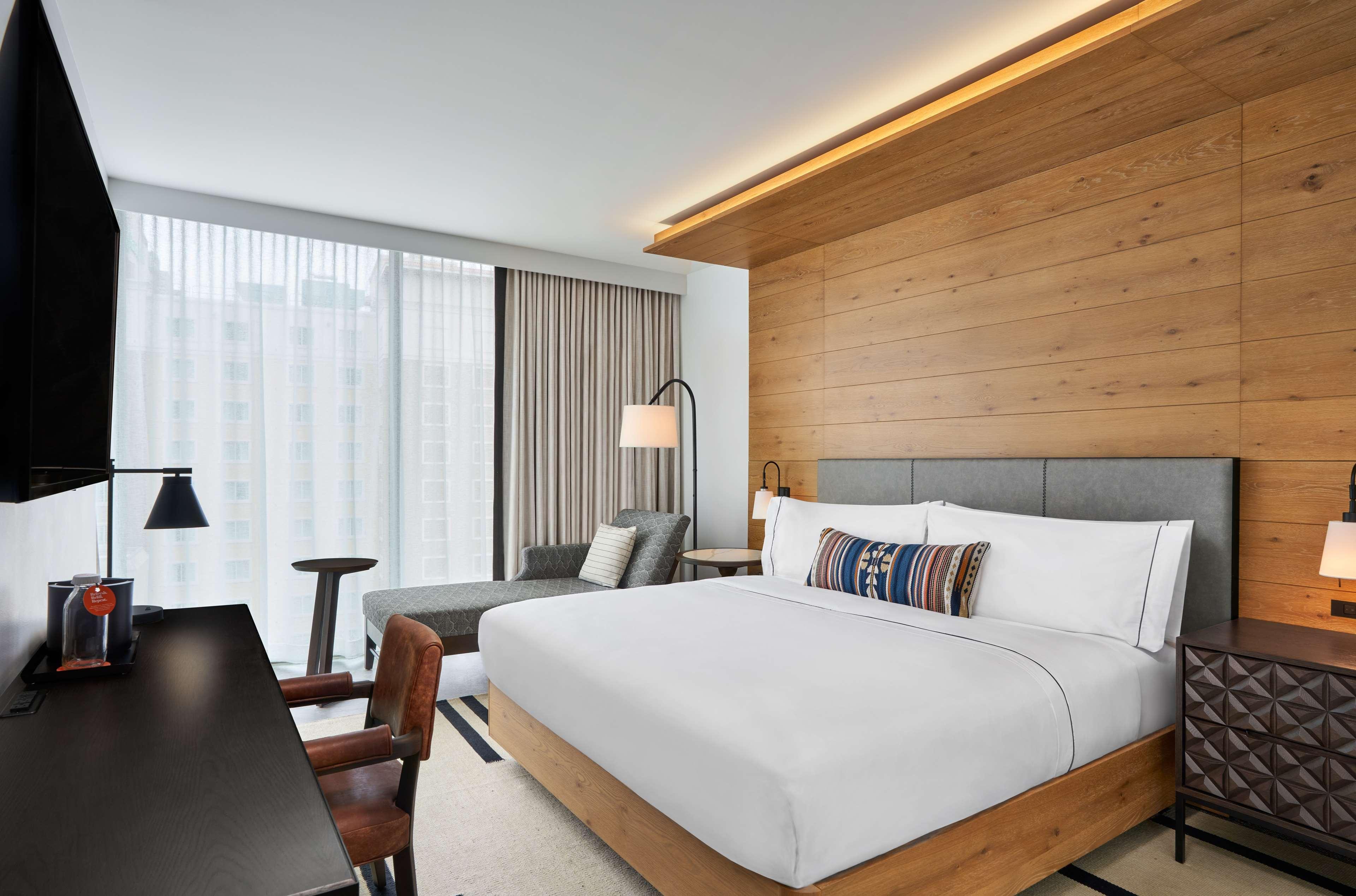 Double Accessible King Size Bed