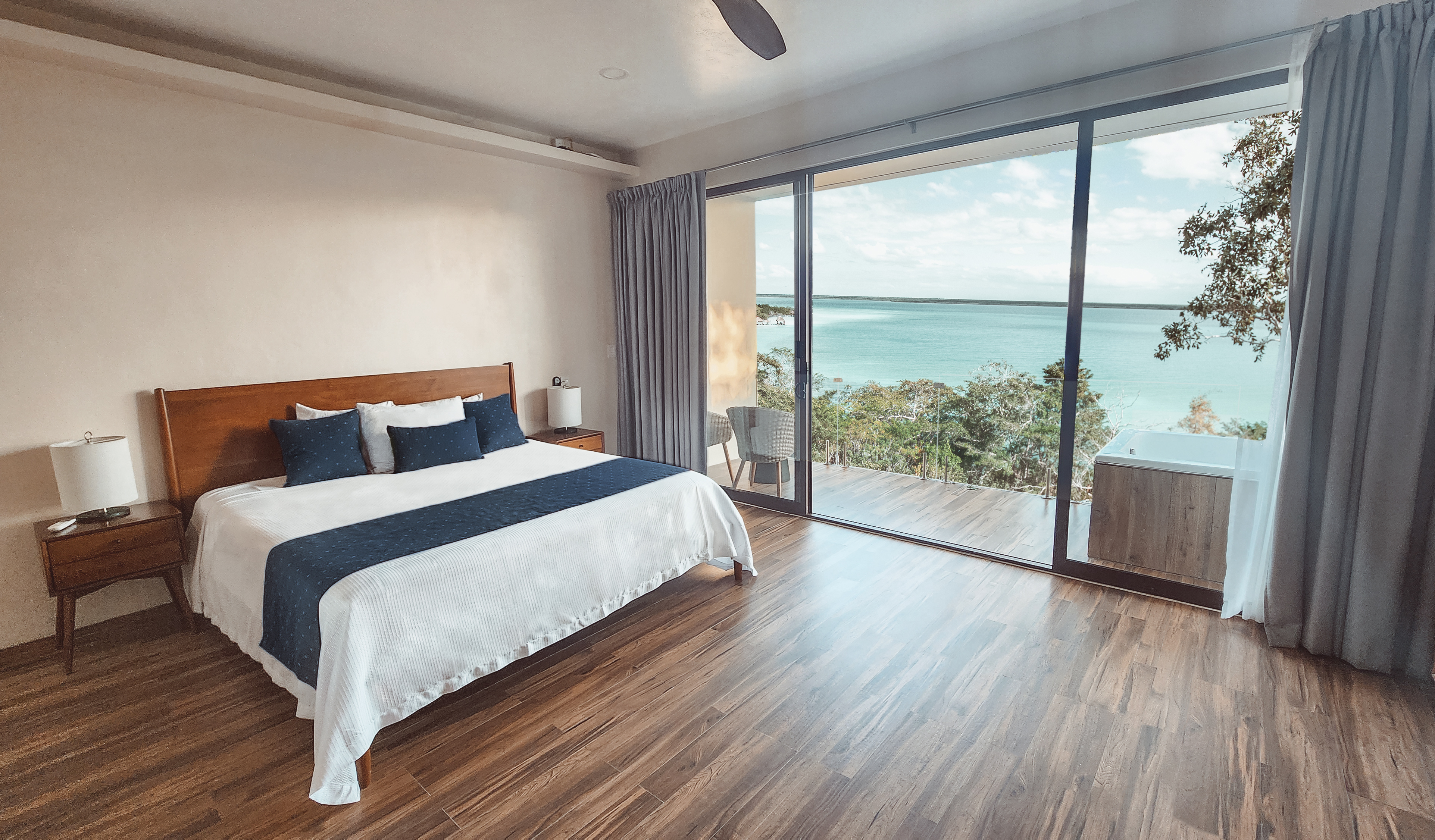 Suite Deluxe with Jacuzzi