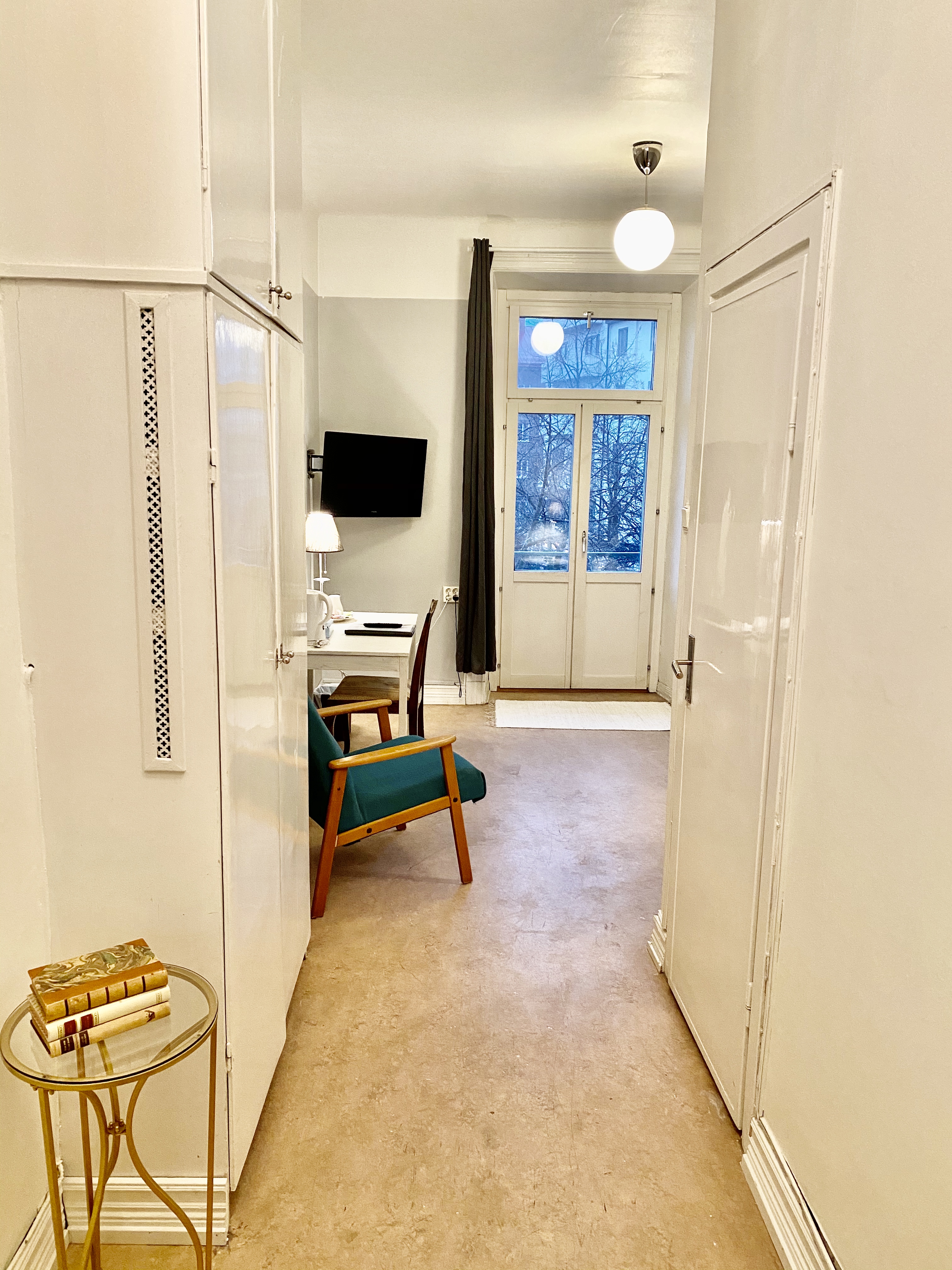 Single Classic with Balcony