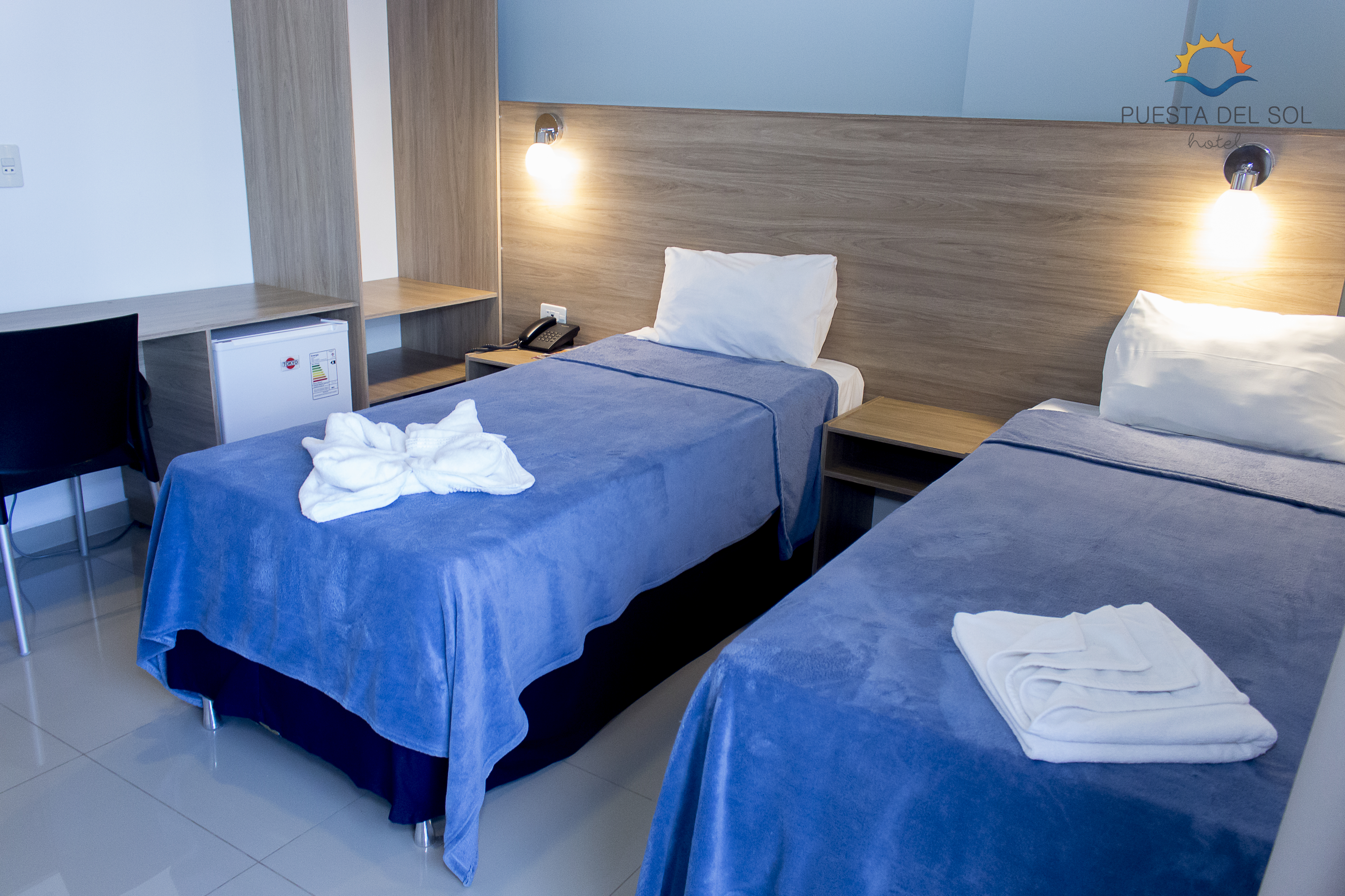 Twin Deluxe Two Beds