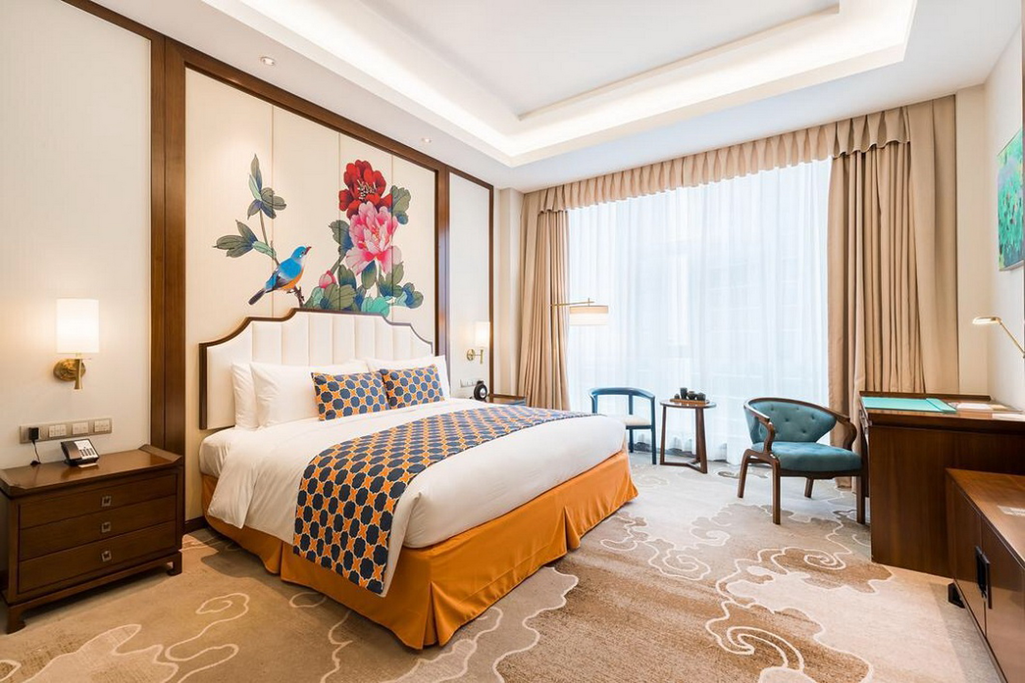 Double Deluxe King Bed