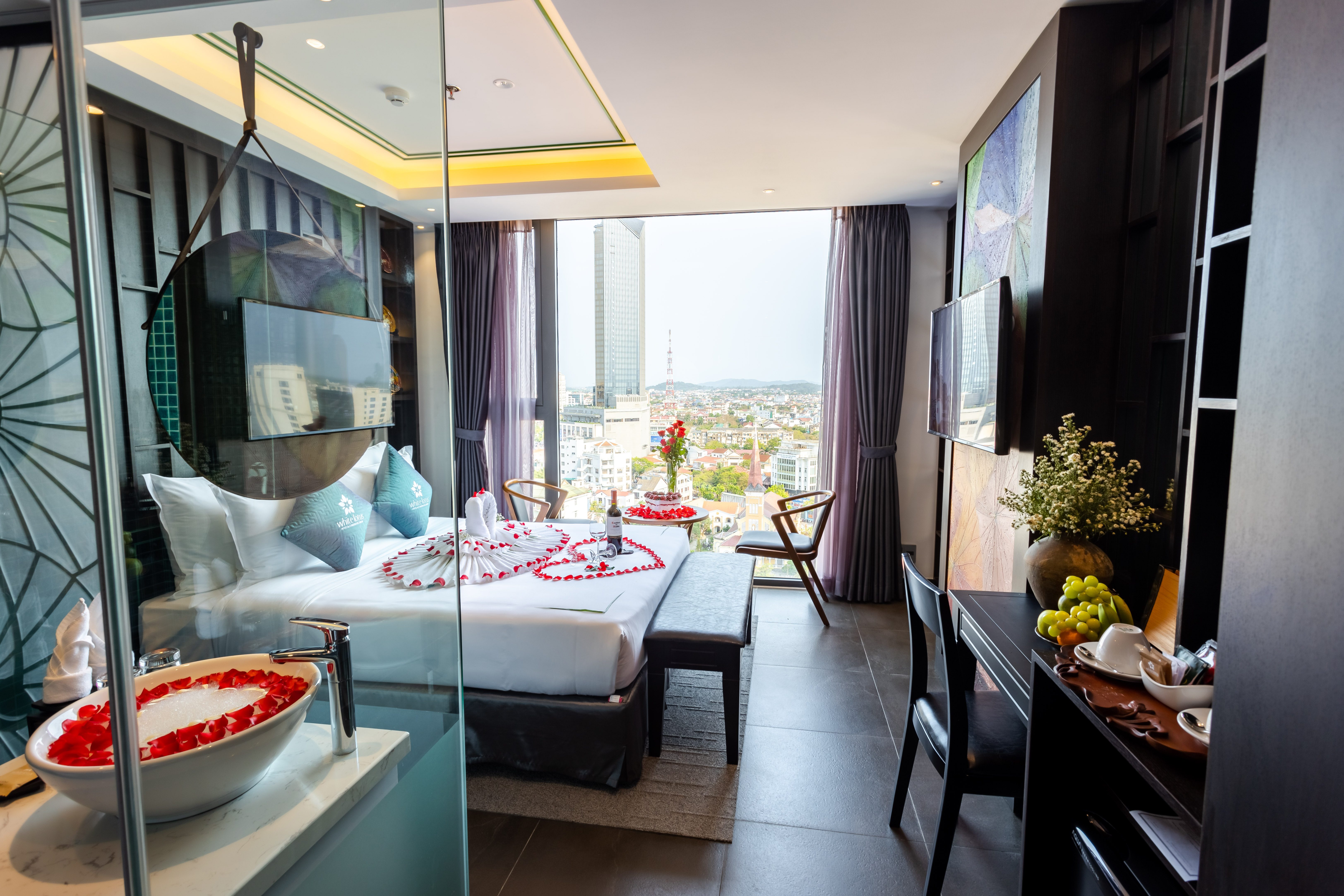 Double Superior Mountain View