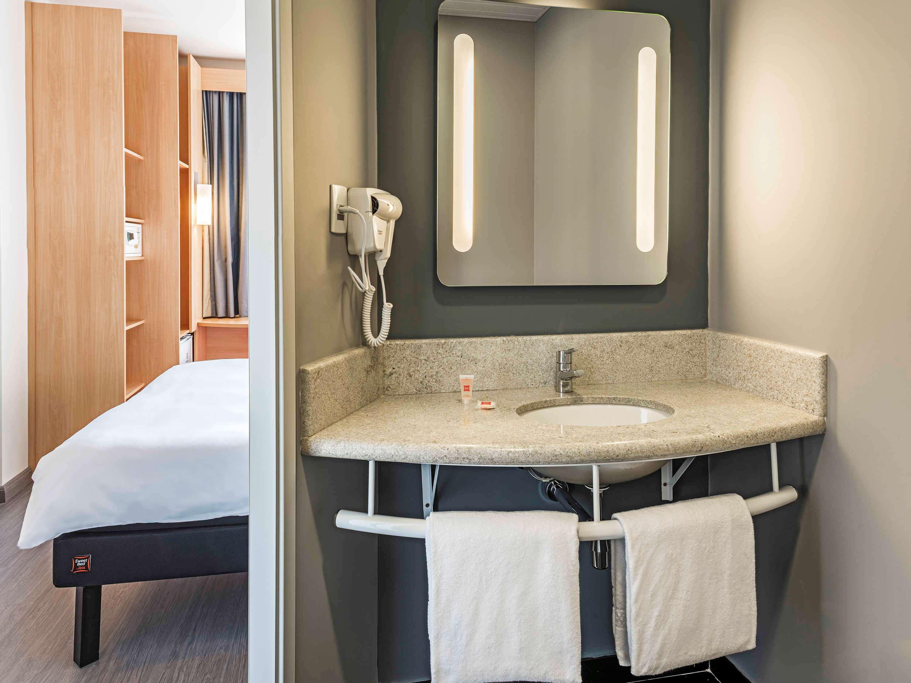 Apartment with Double Bed