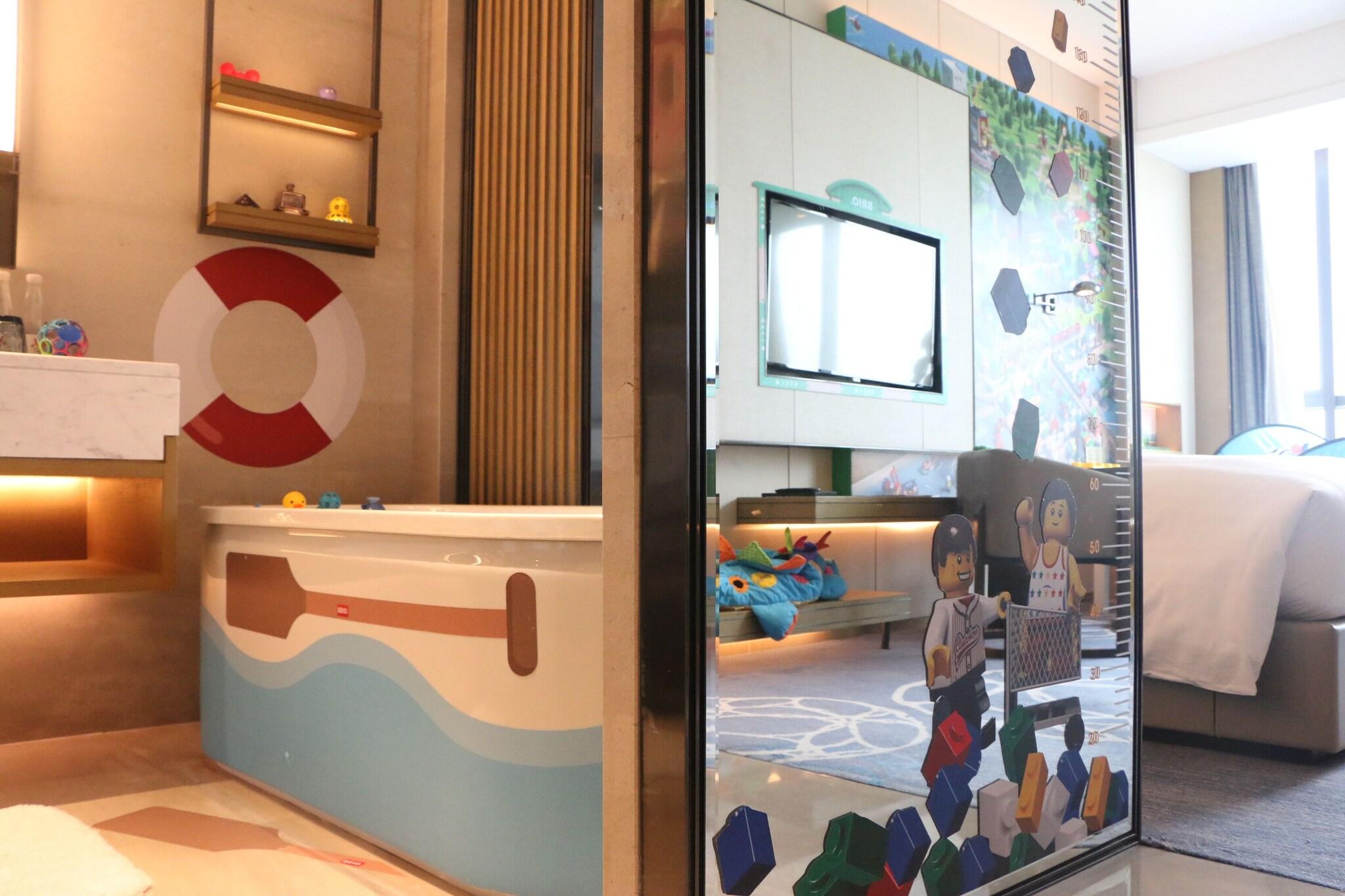 Double King Size Bed