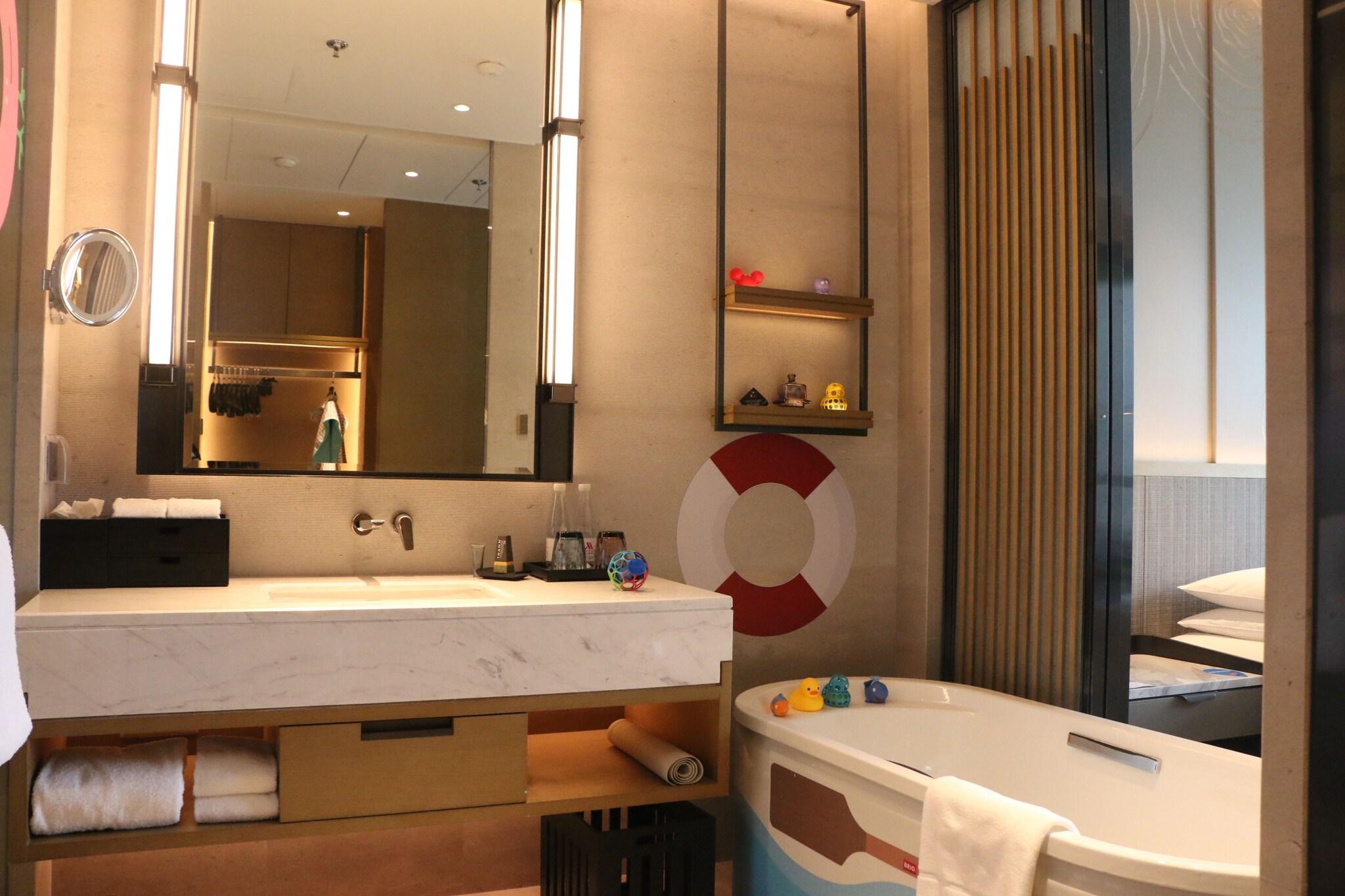 Double King Size Bed