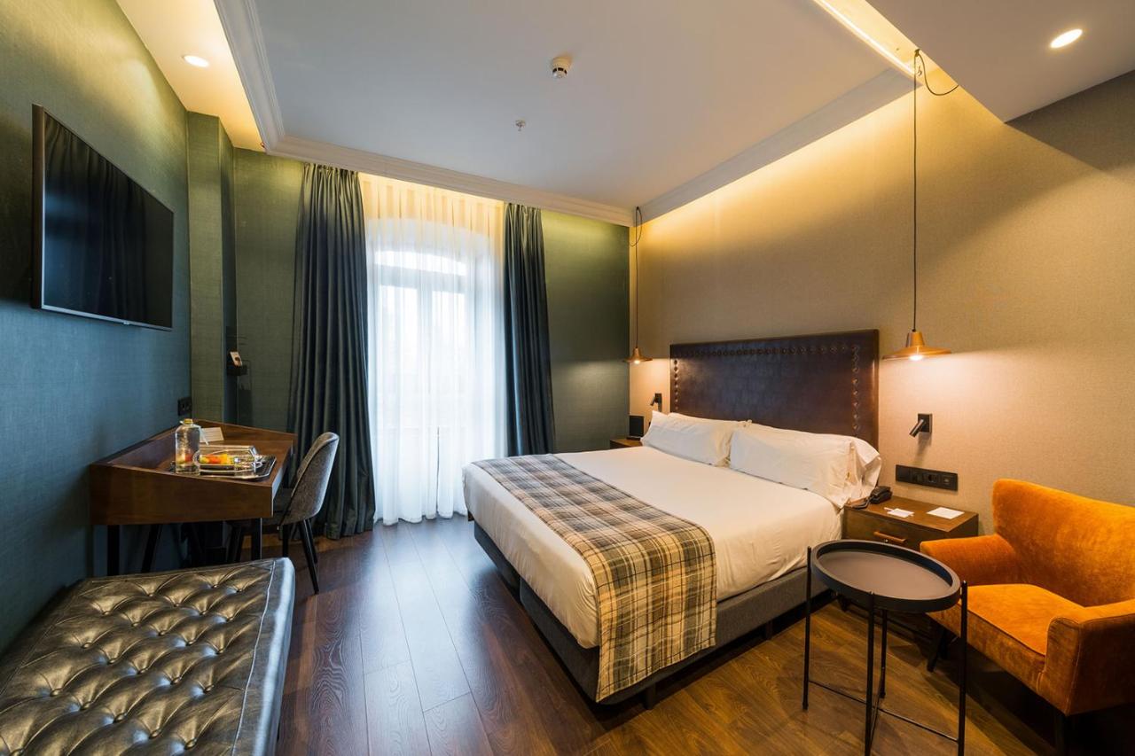 Double or Twin Sea View