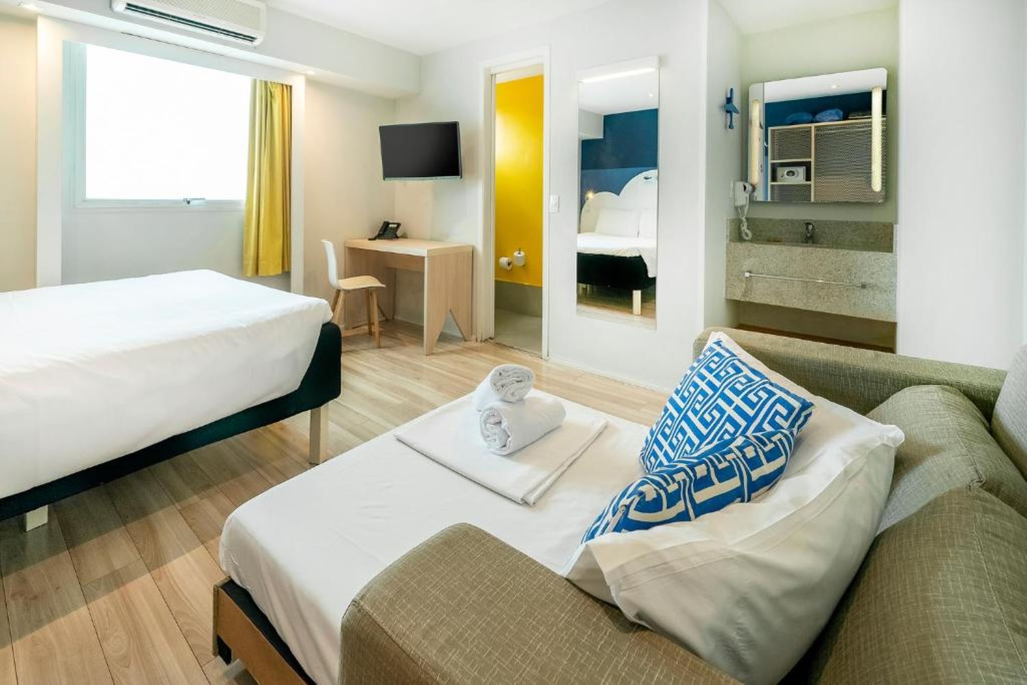 Family Room Standard