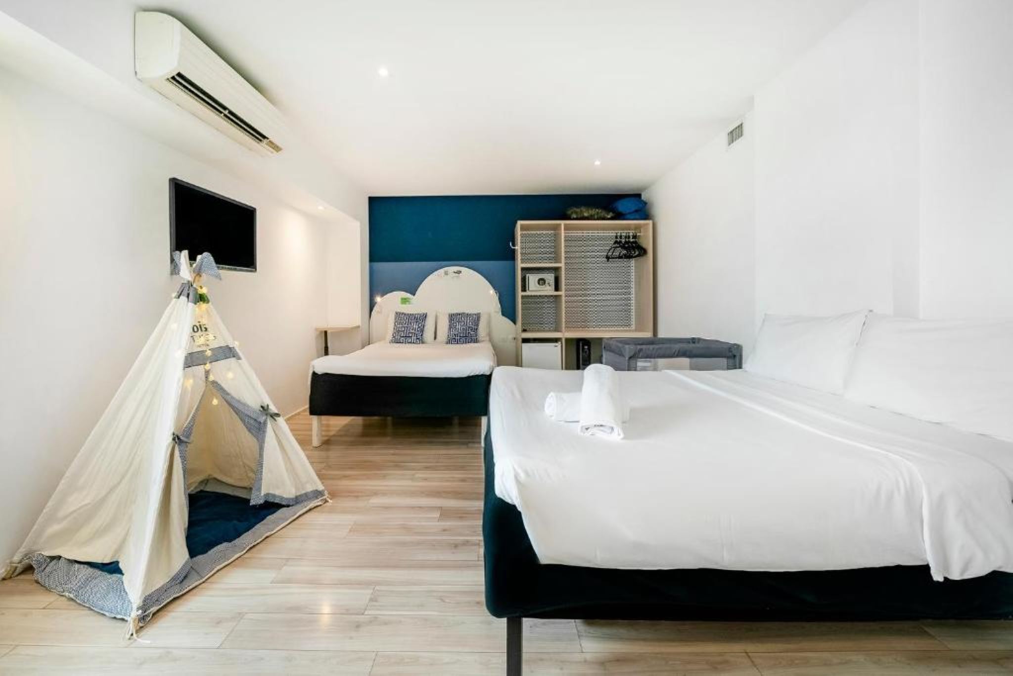 Family Room Standard