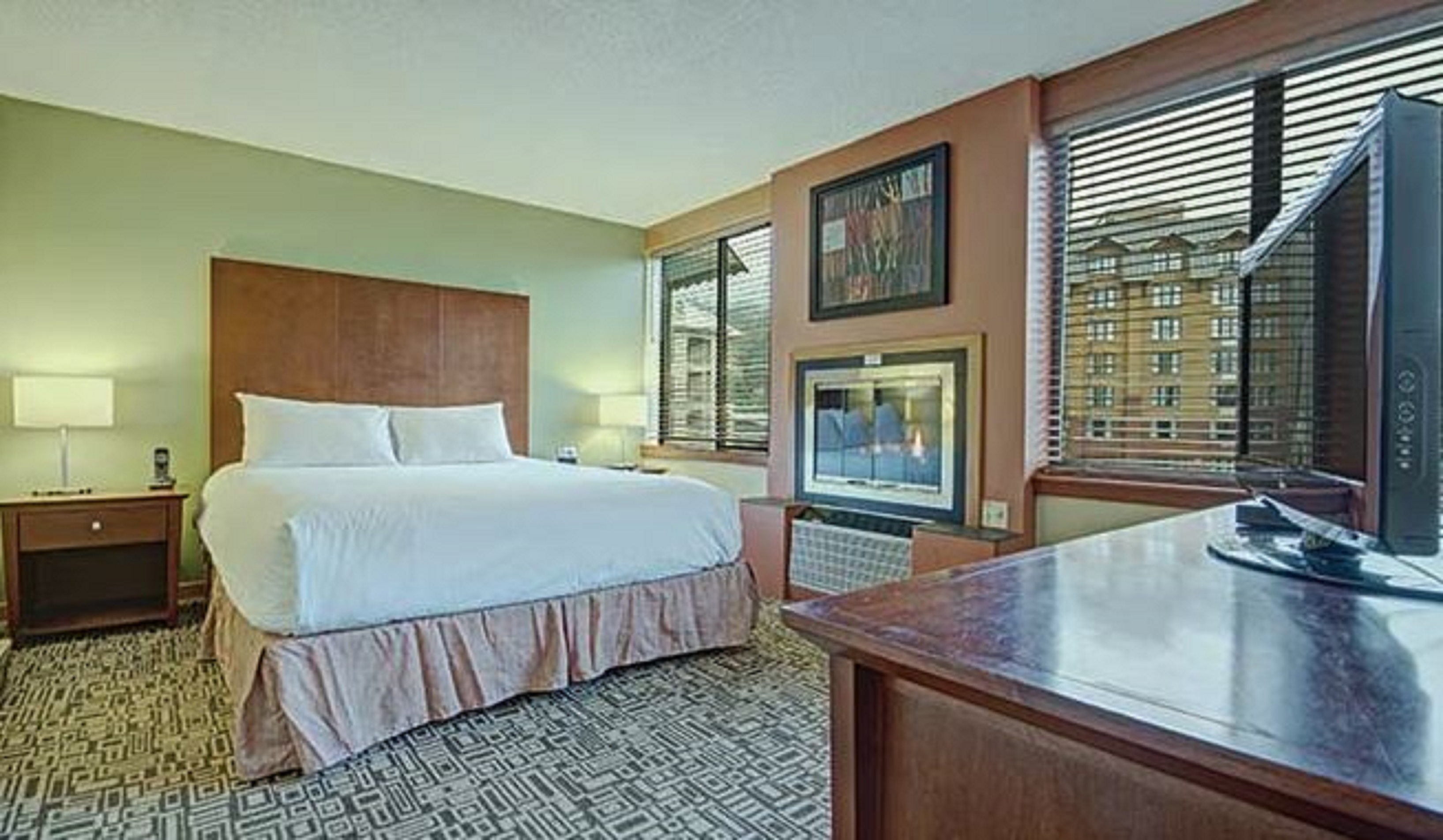 Room Deluxe One Bedroom