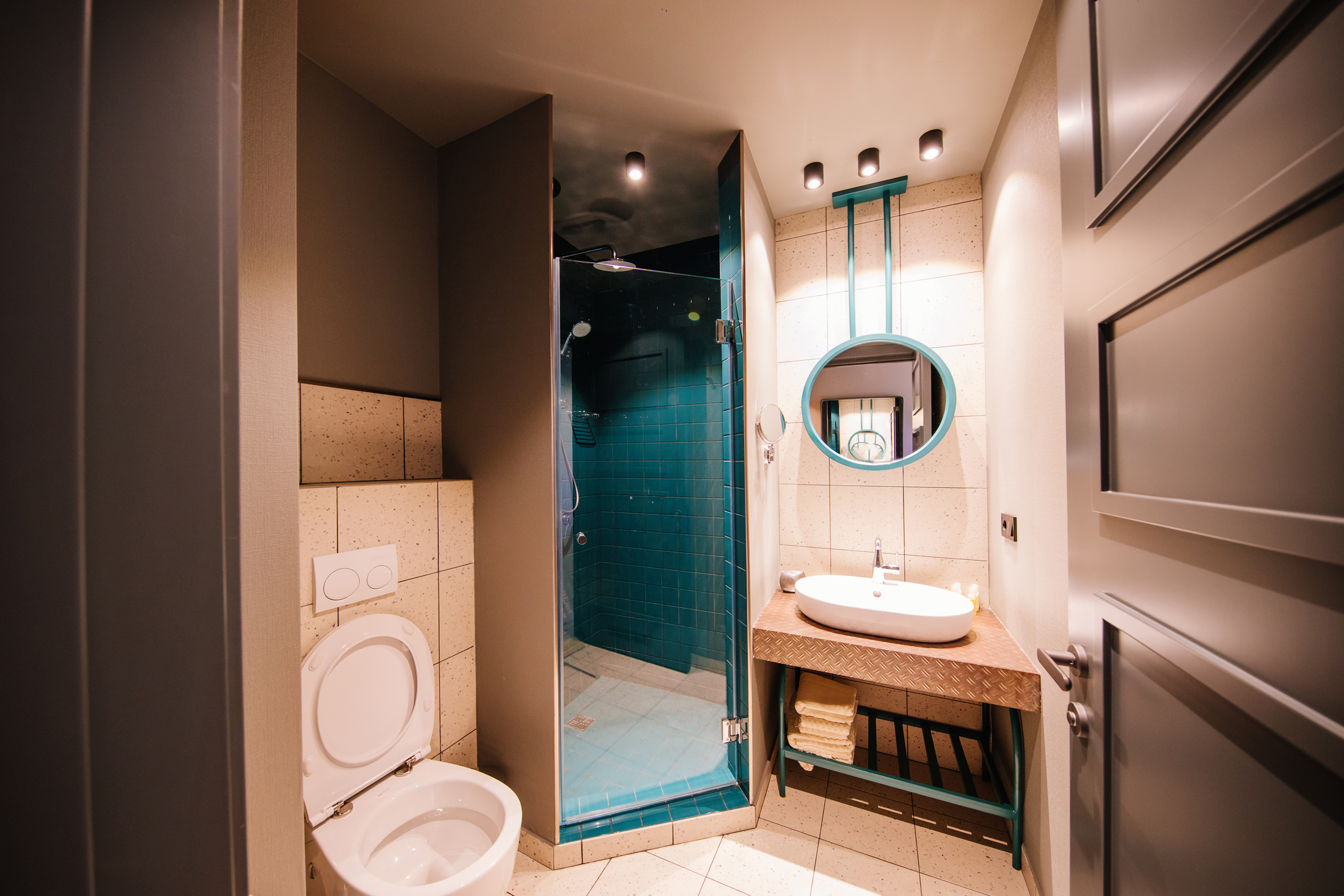 Double or Twin Economy