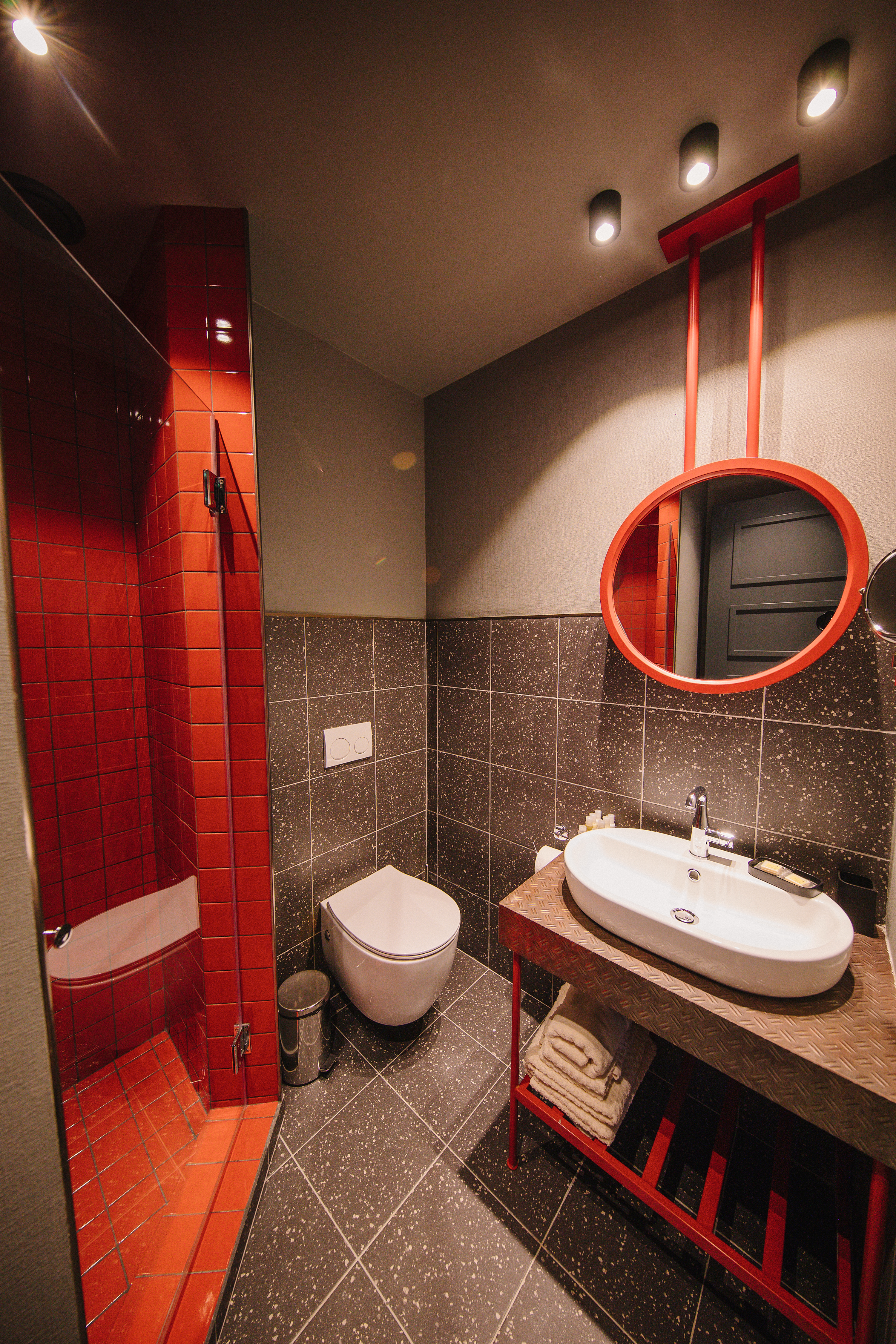 Double or Twin City View Two Beds