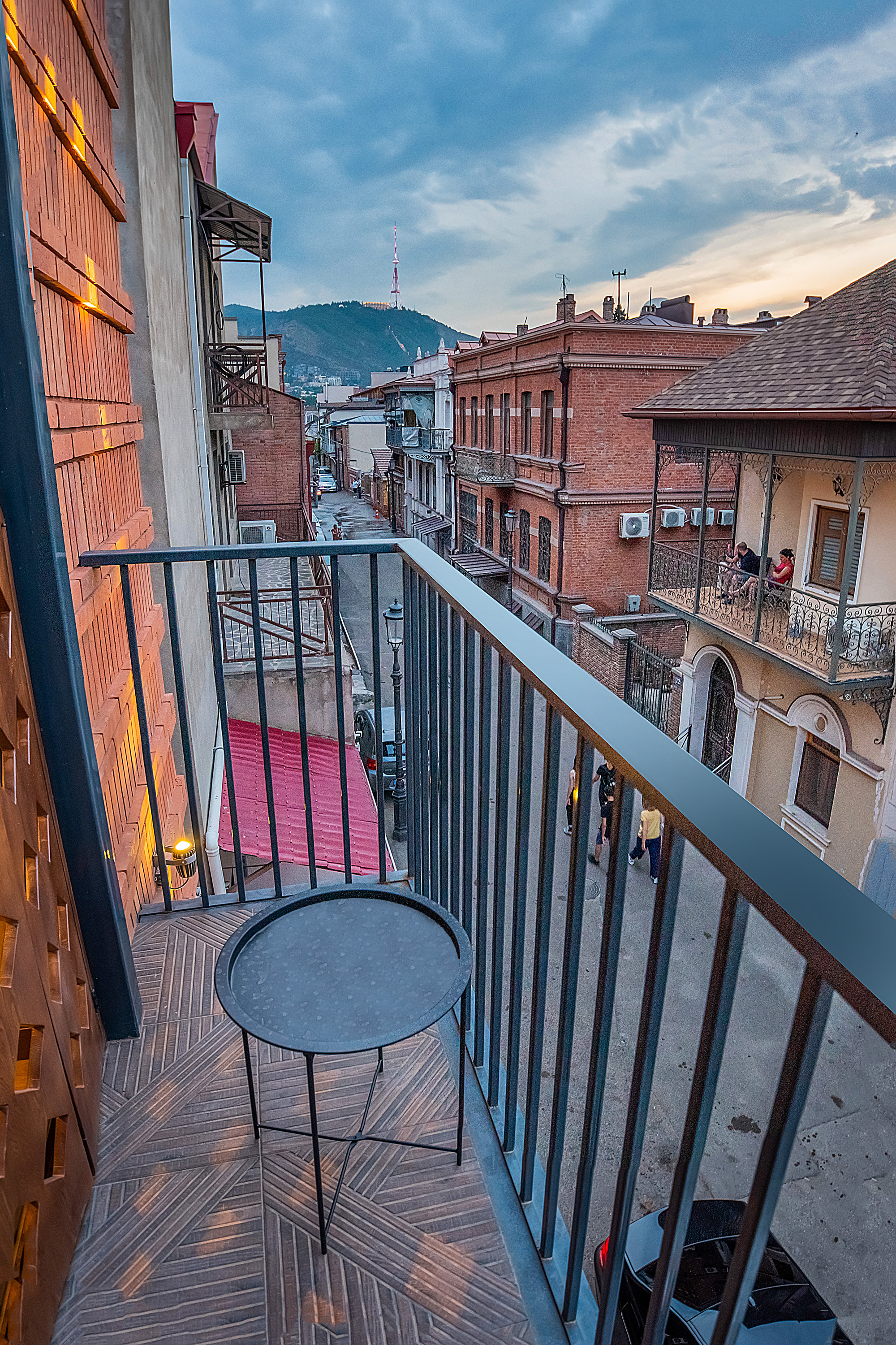 Double or Twin City View Two Beds