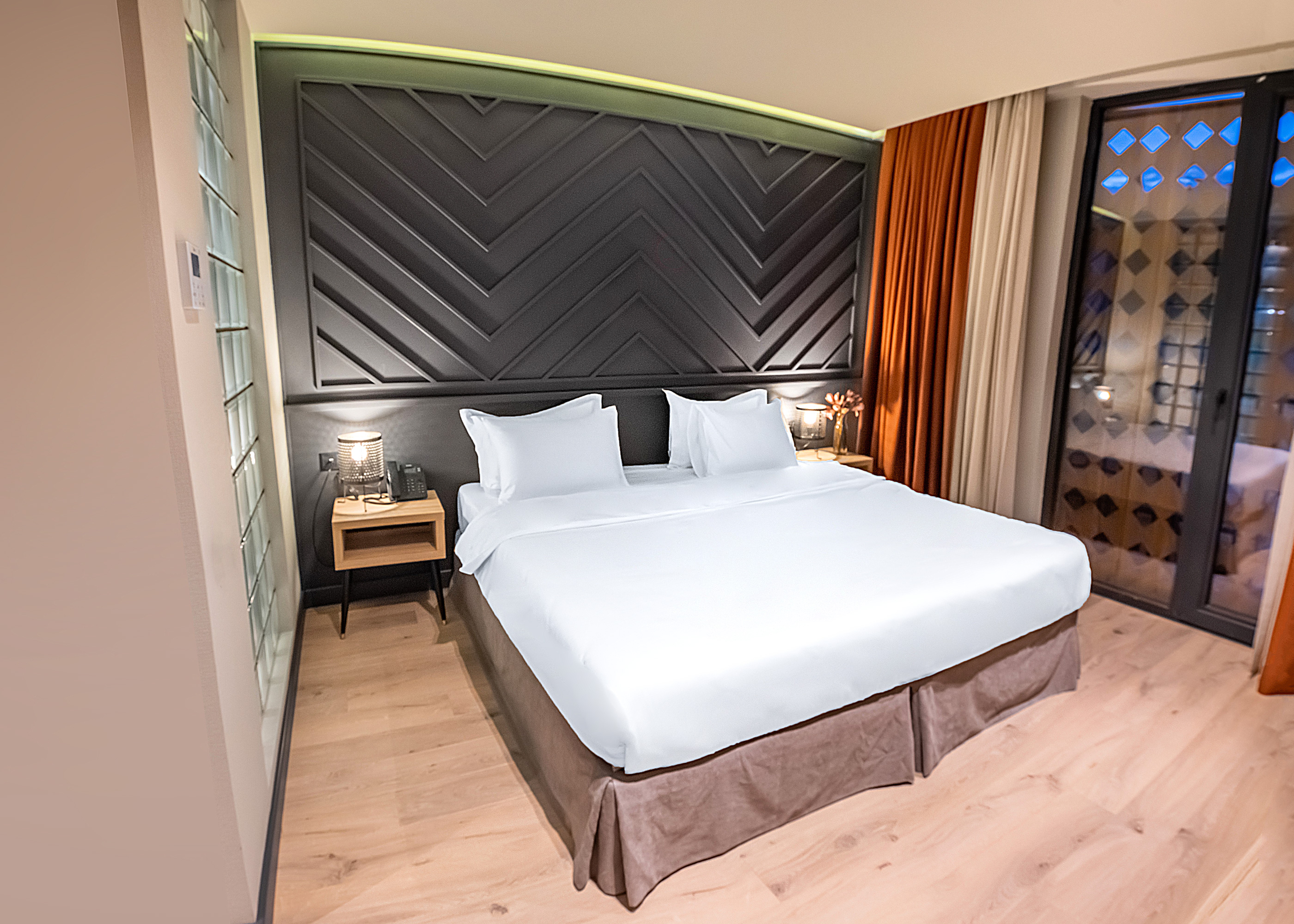 Double or Twin City View Two Beds