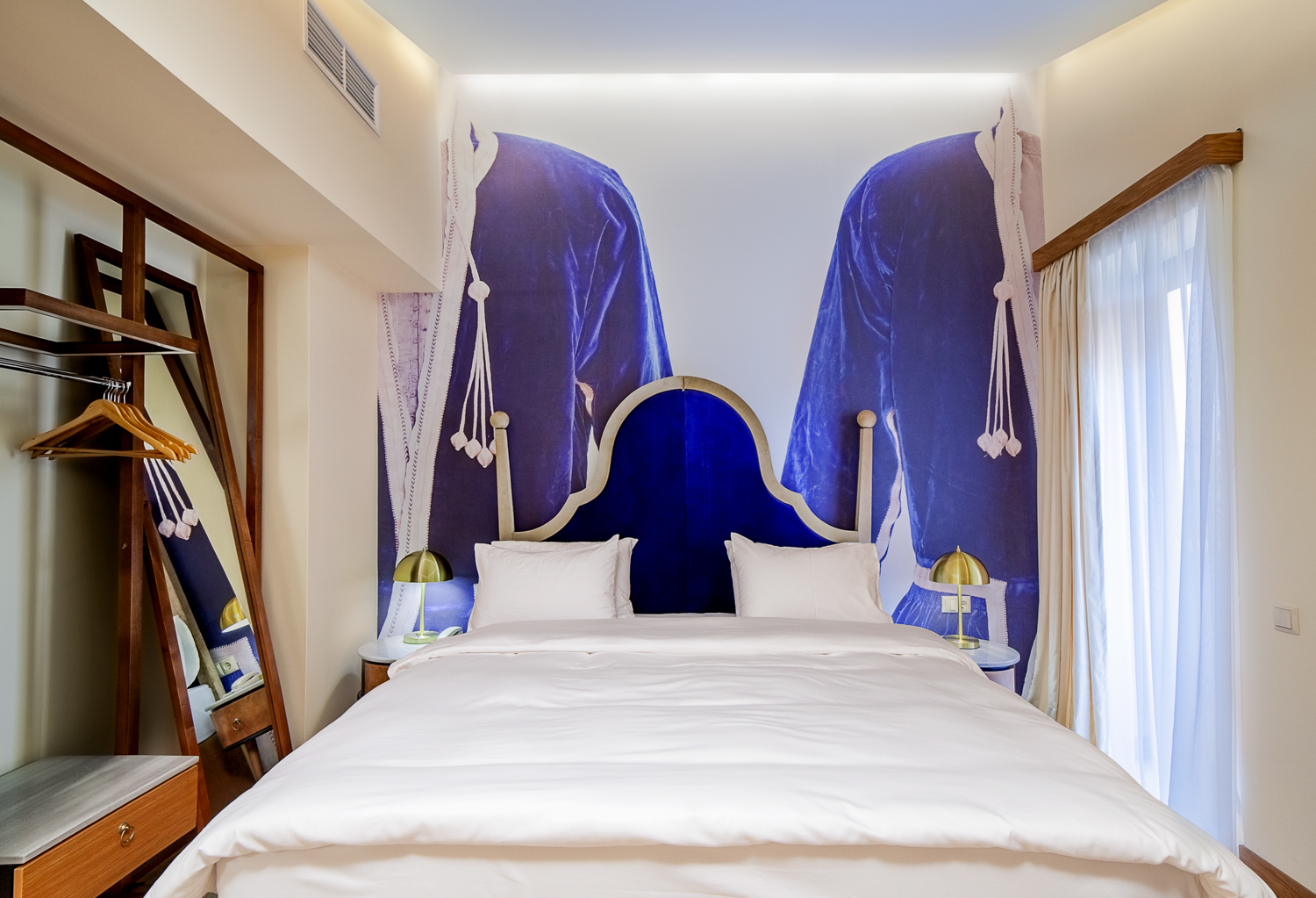 Double or Twin Standard