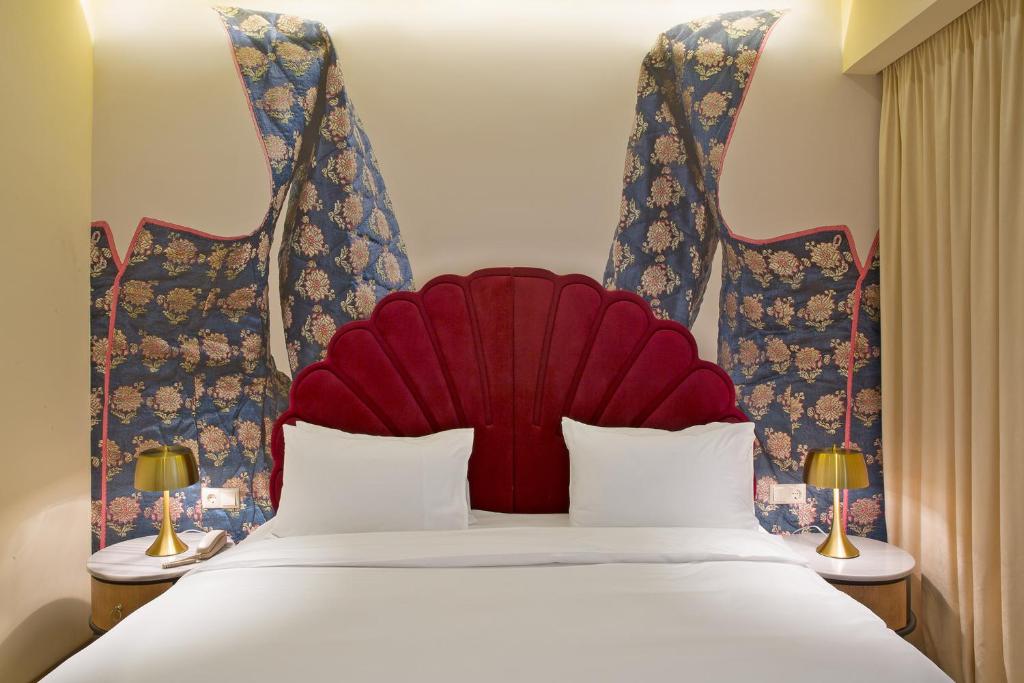 Double or Twin Superior