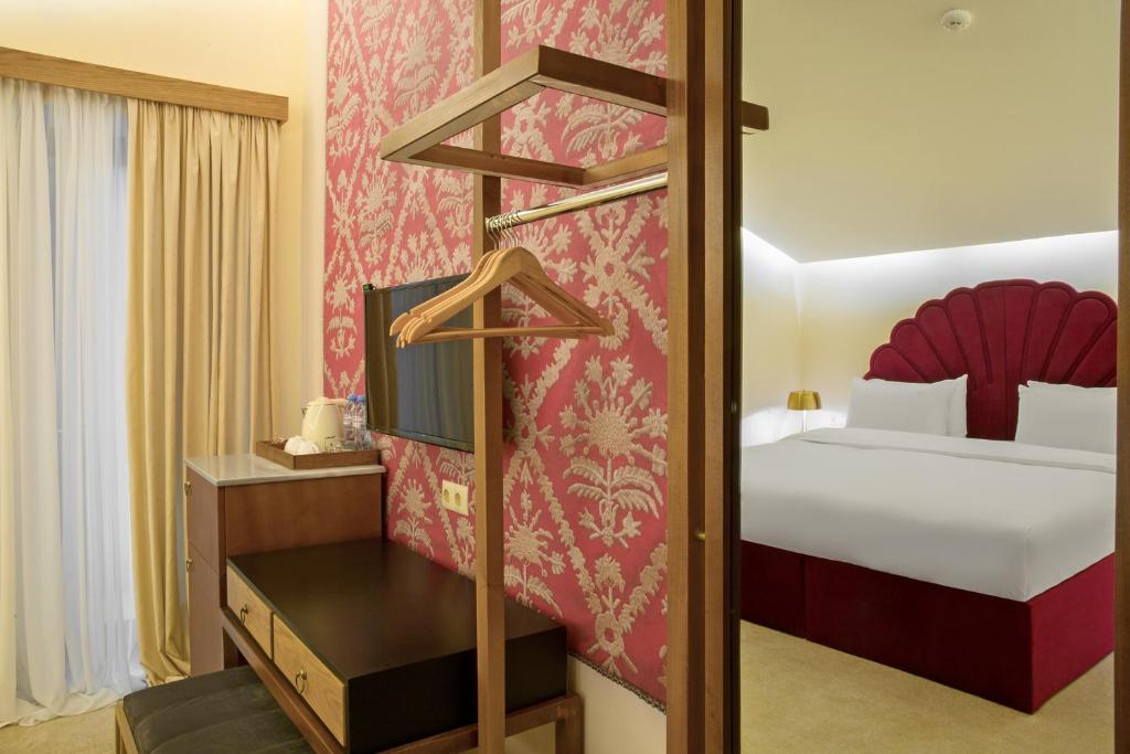 Double or Twin Superior