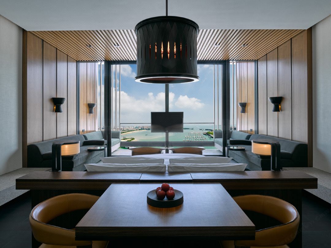 Studio King Size Bed