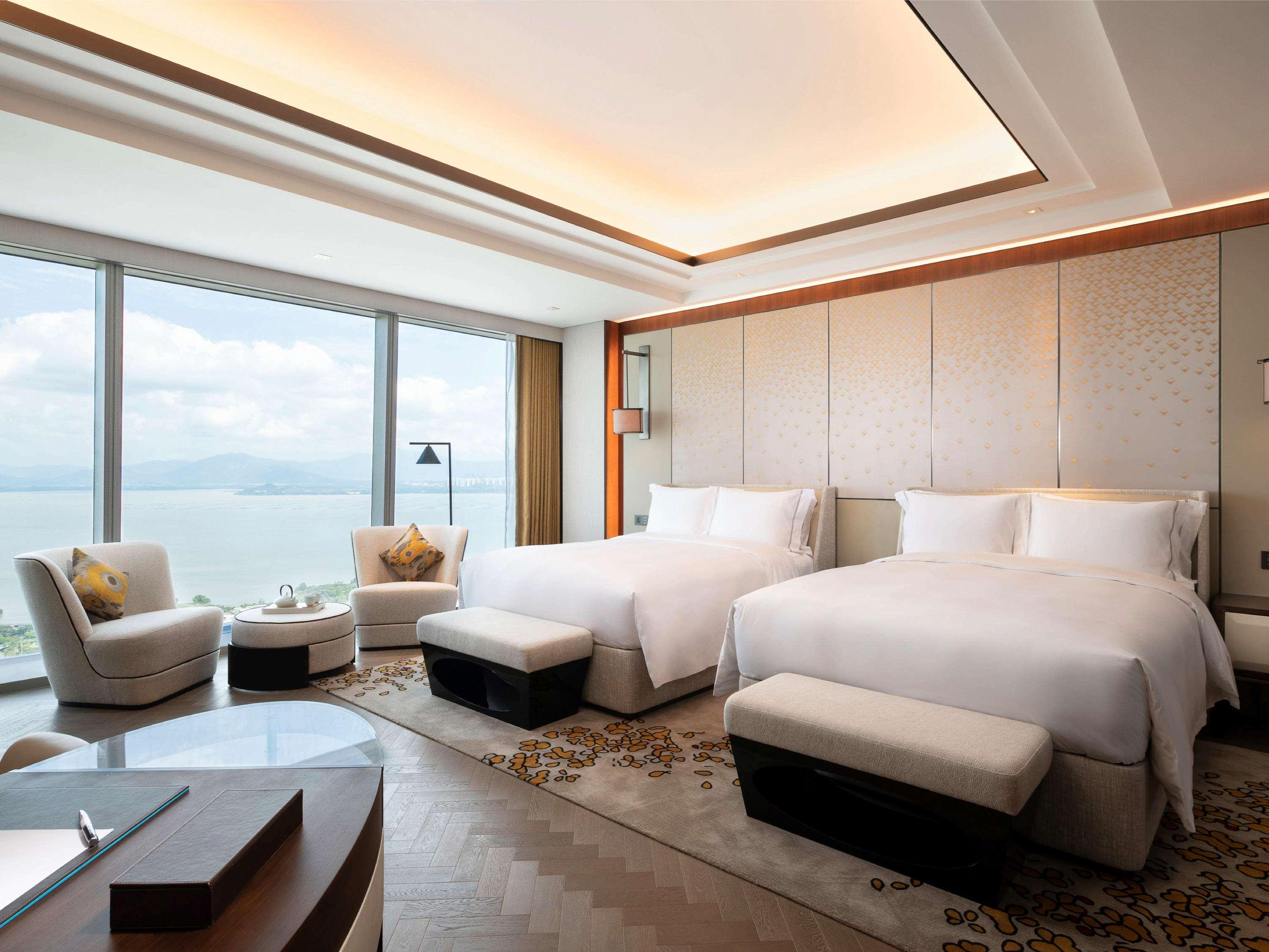 Twin Deluxe Sea View