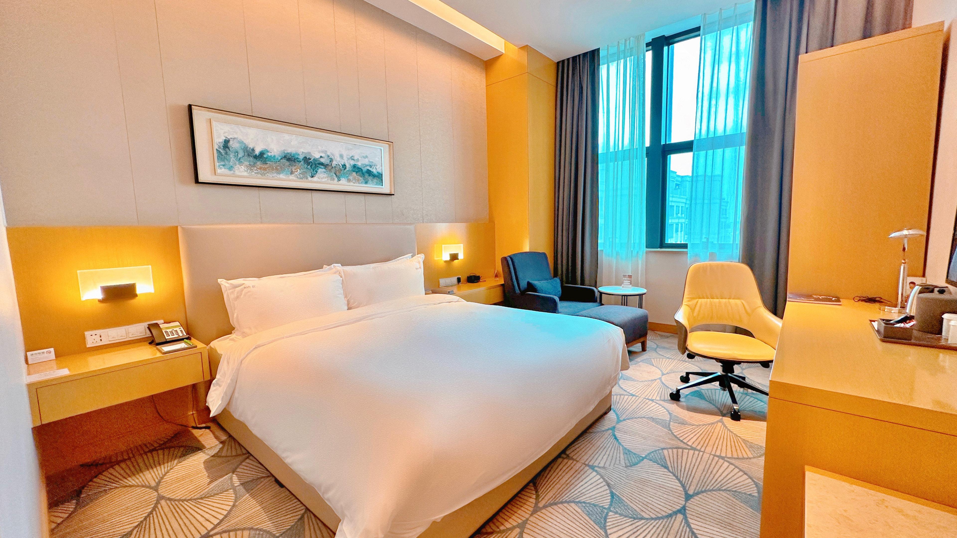 Double Queen Size Bed