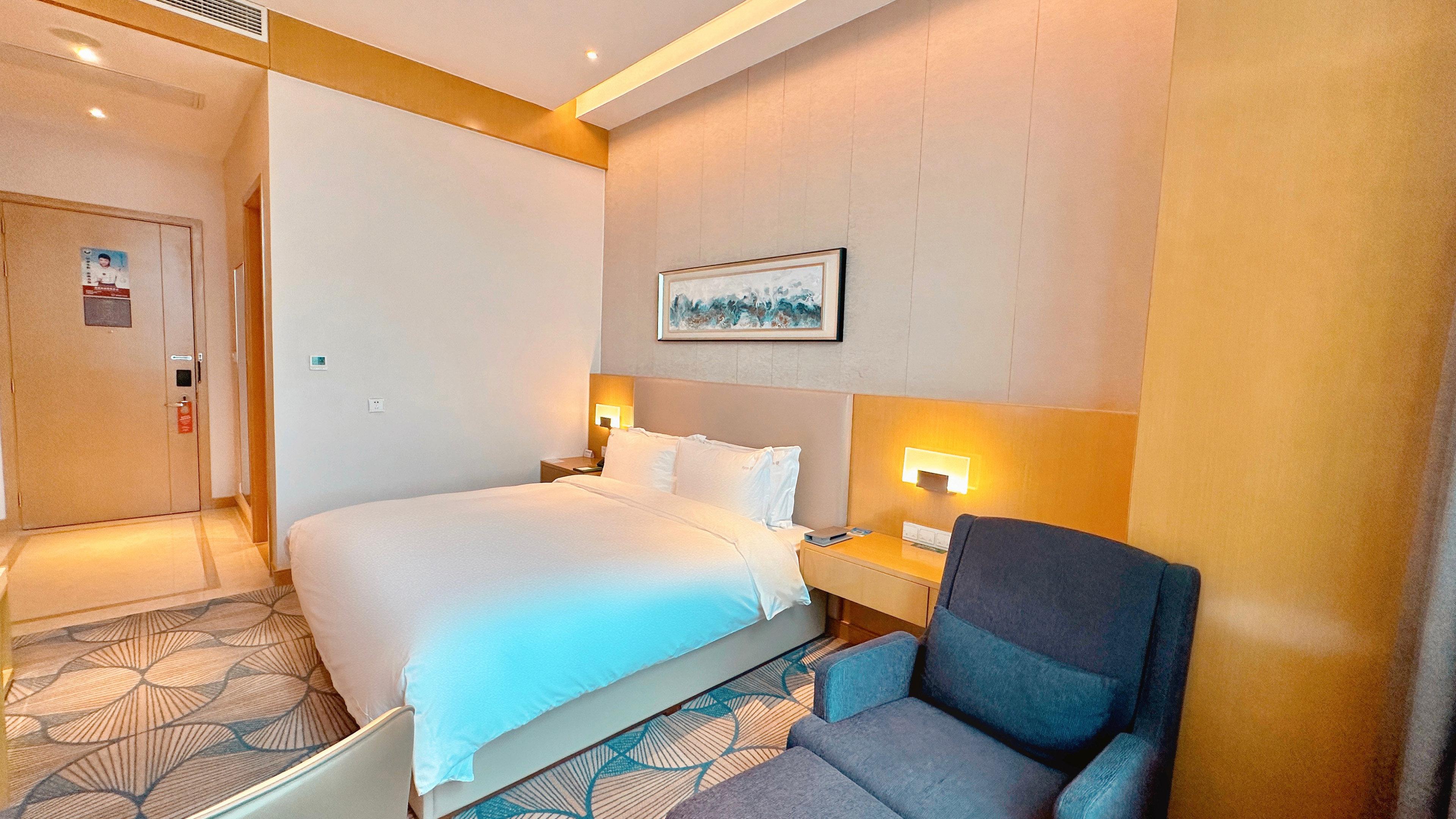 Double Queen Size Bed