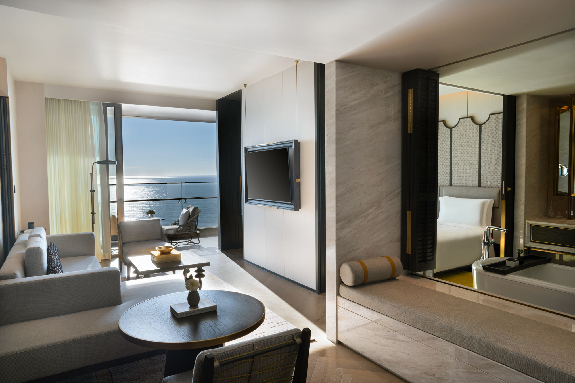 Suite Deluxe Two Beds