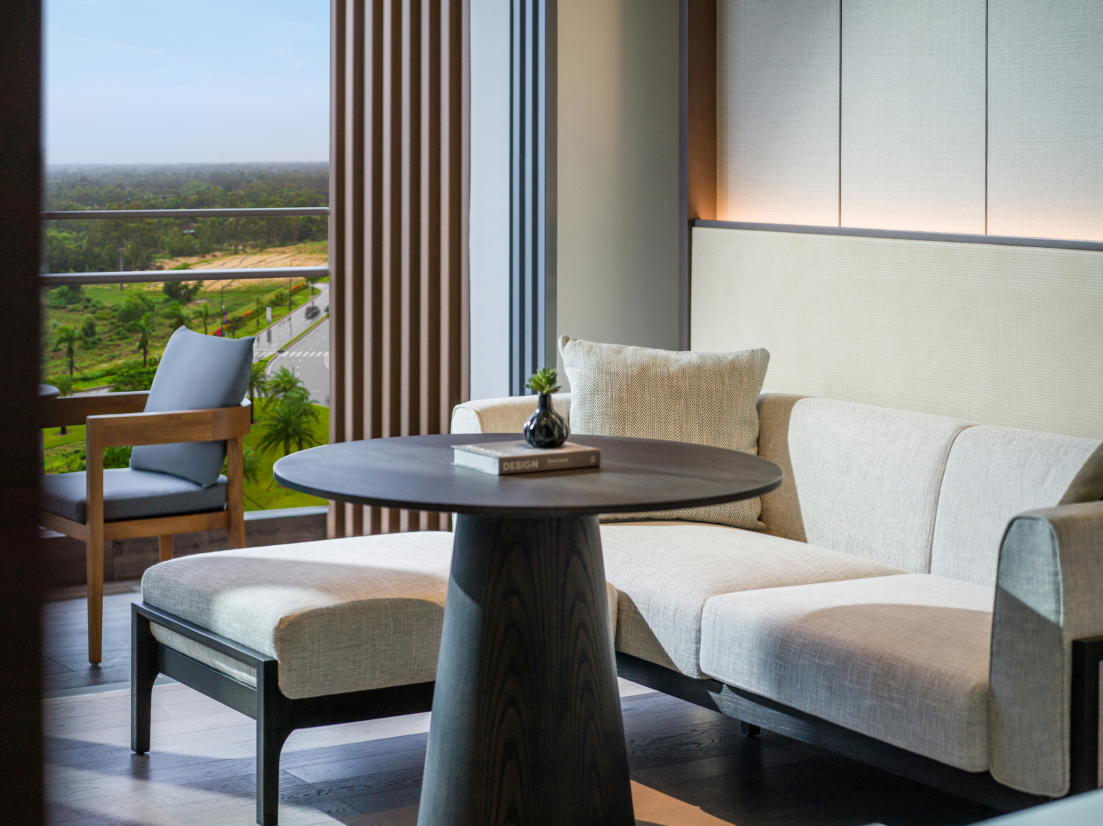 Double Deluxe King Bed