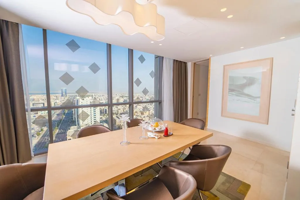 Suite Presidential with Views