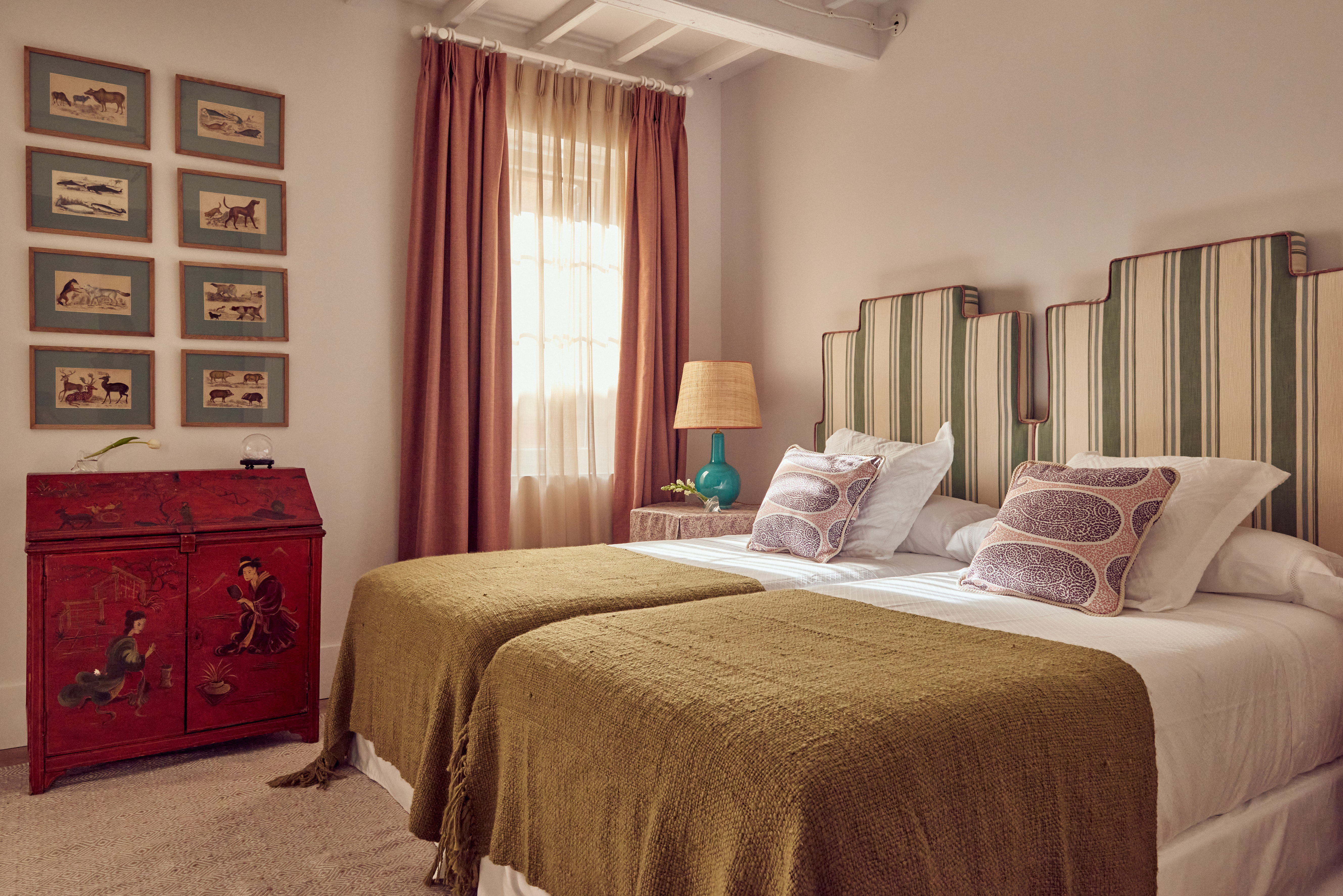 Double Deluxe One Bedroom