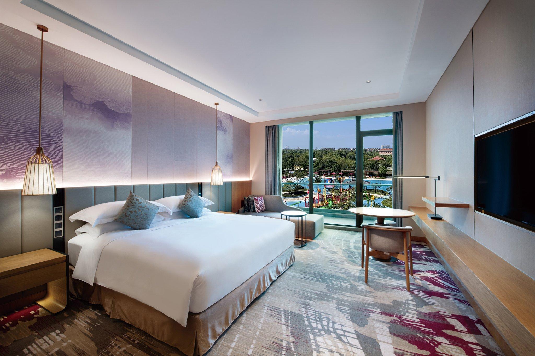 Double King Size Bed