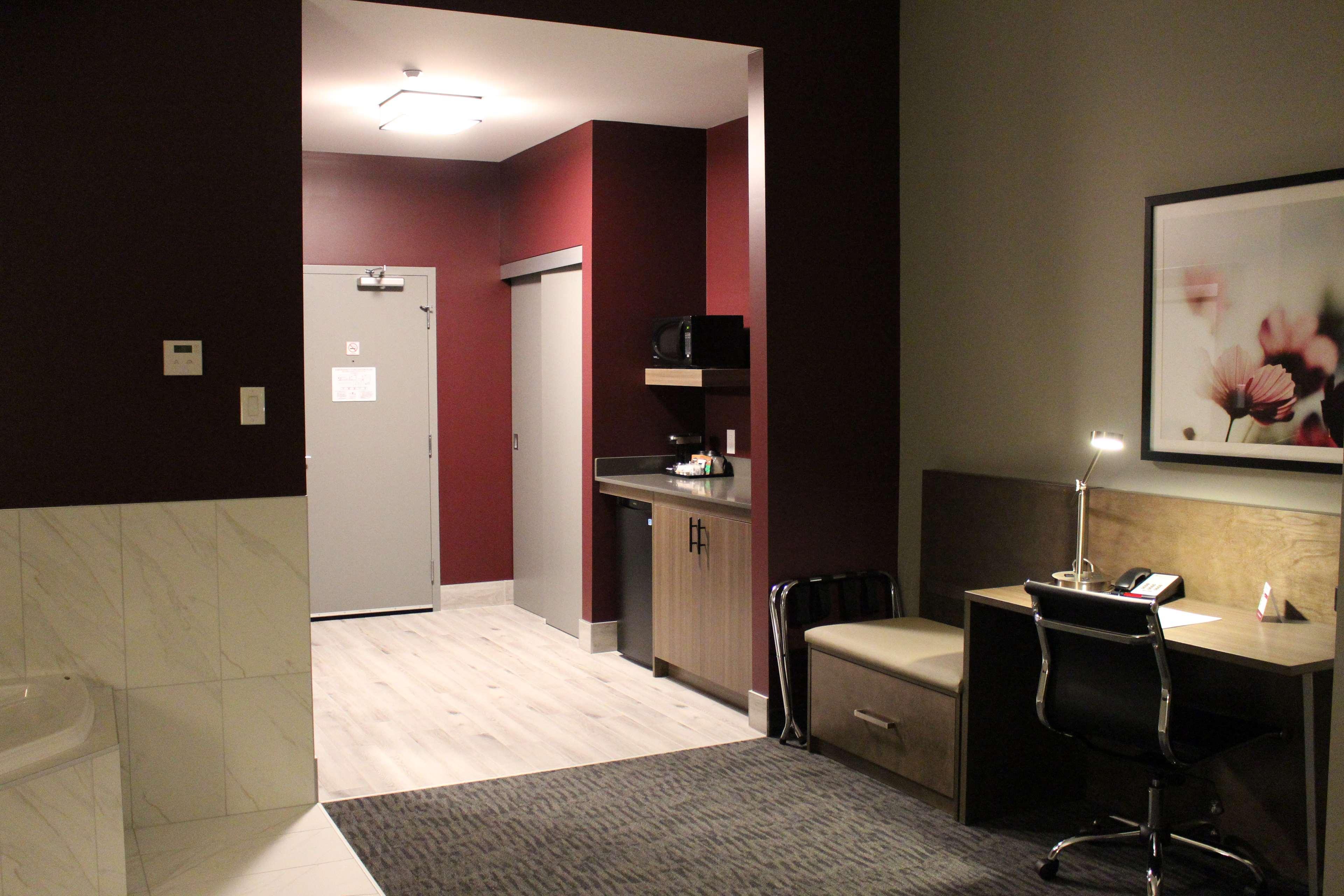 Suite King Bed Non Smoking