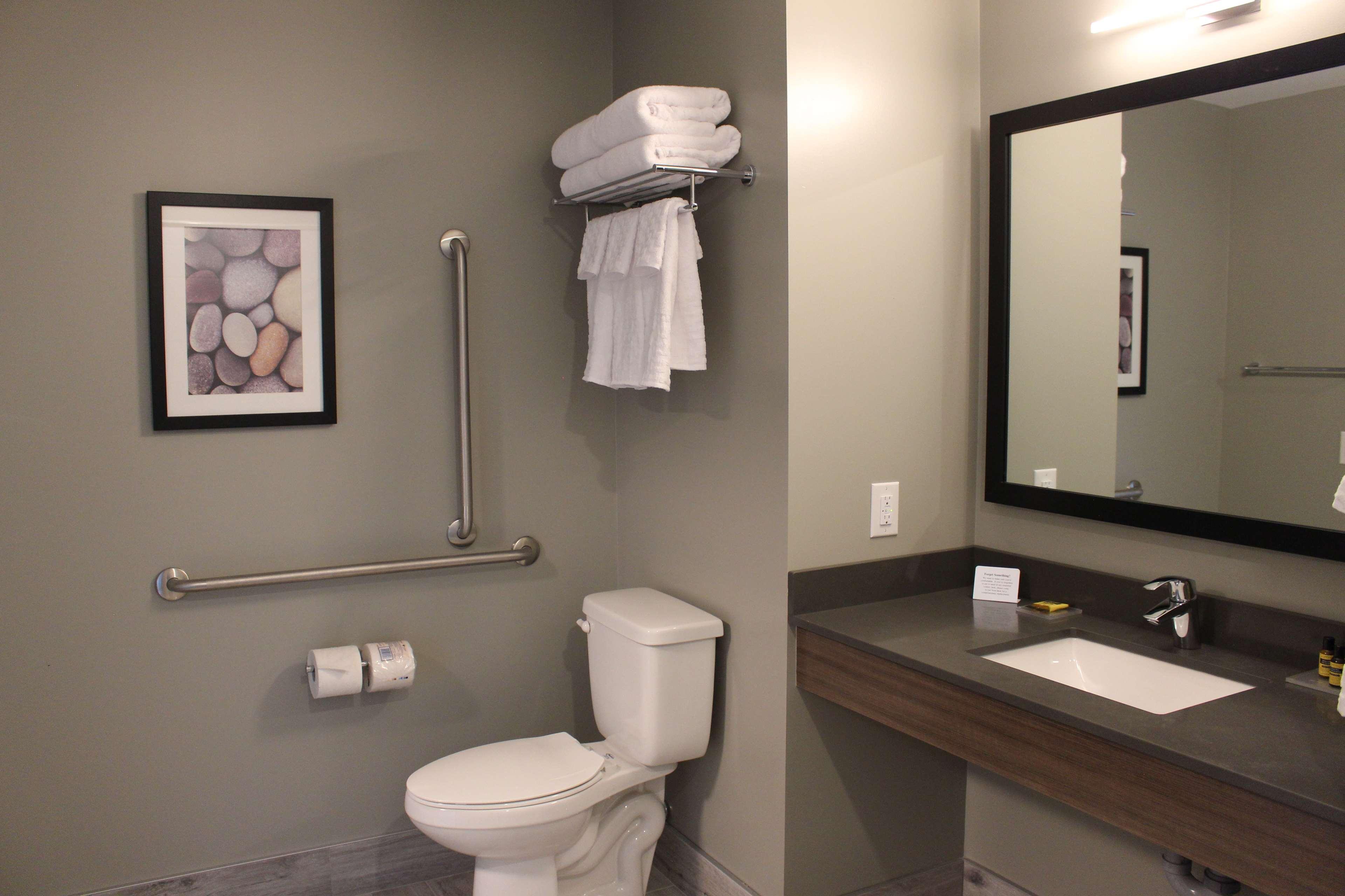 Room King Bed Non Smoking