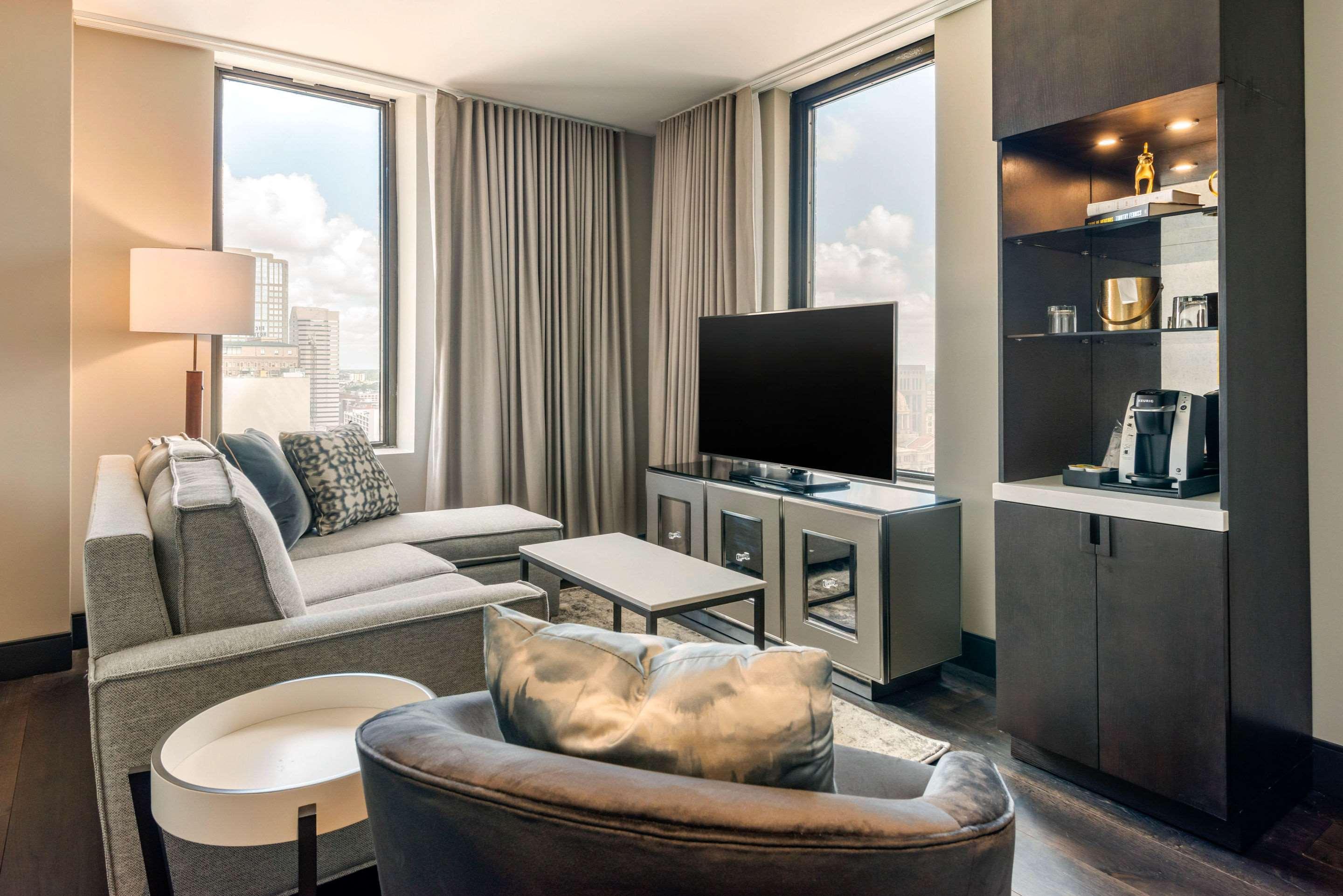 Suite King Bed Non Smoking