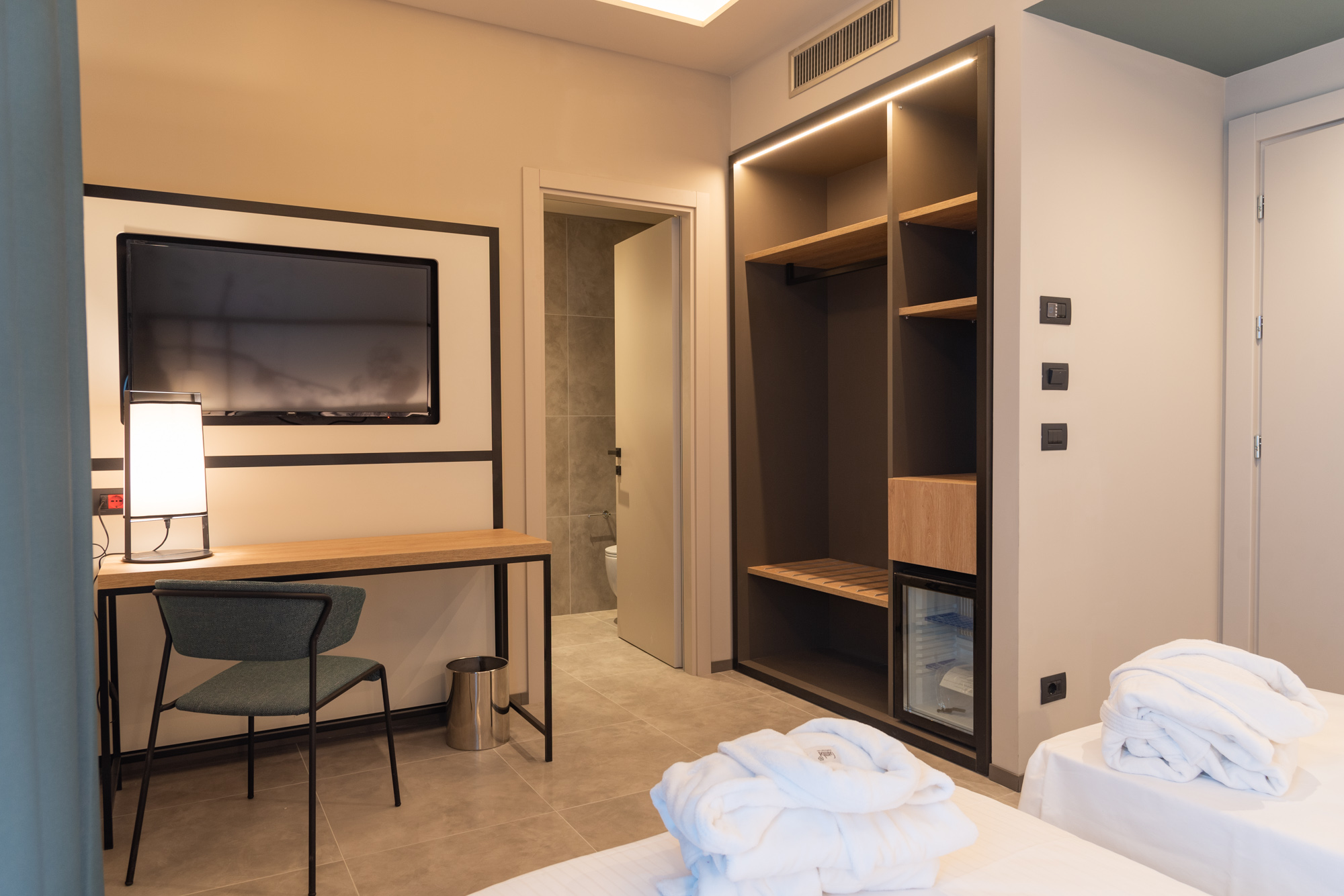 Double or Twin Superior