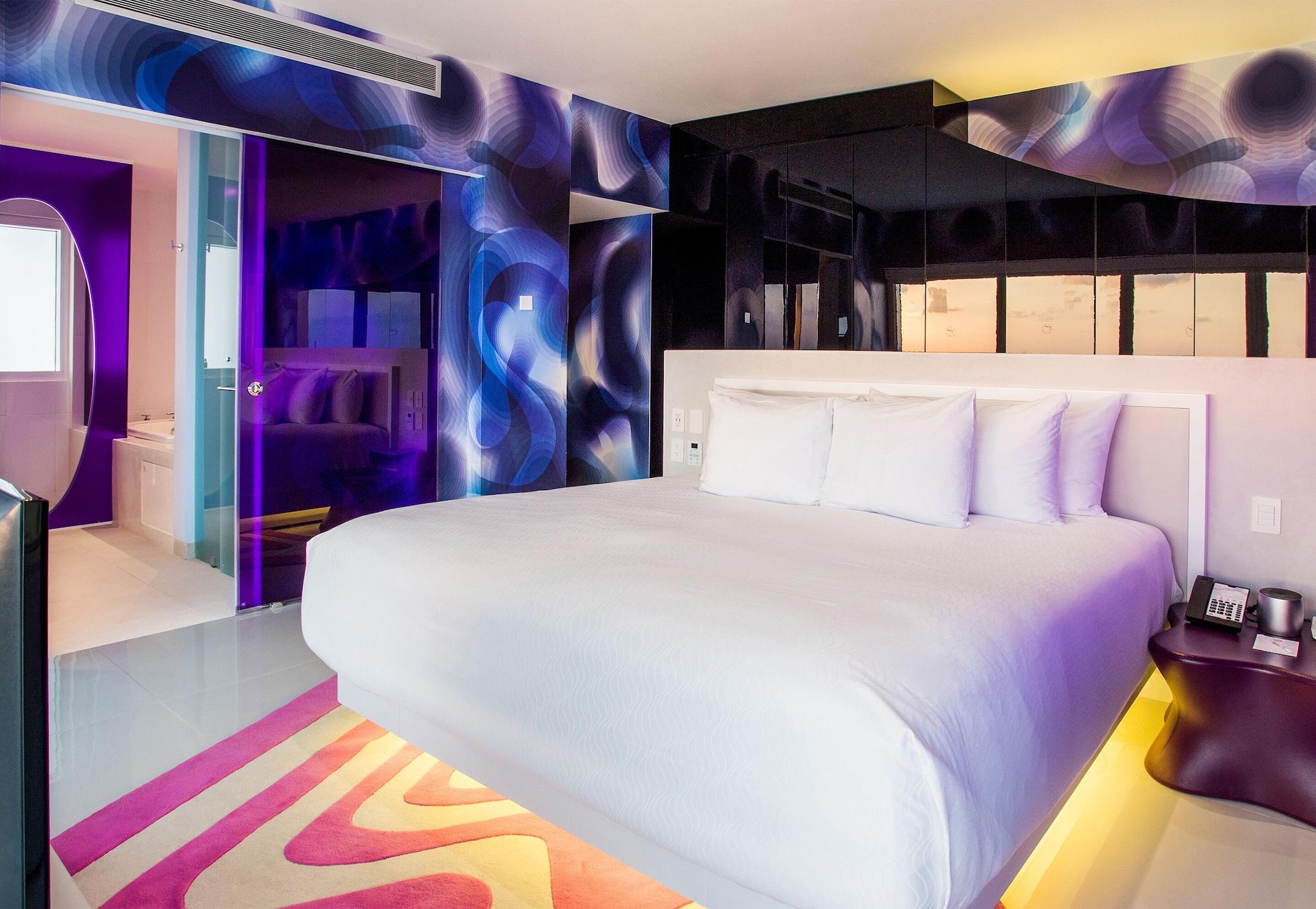 Suite Ocean Front King Bed