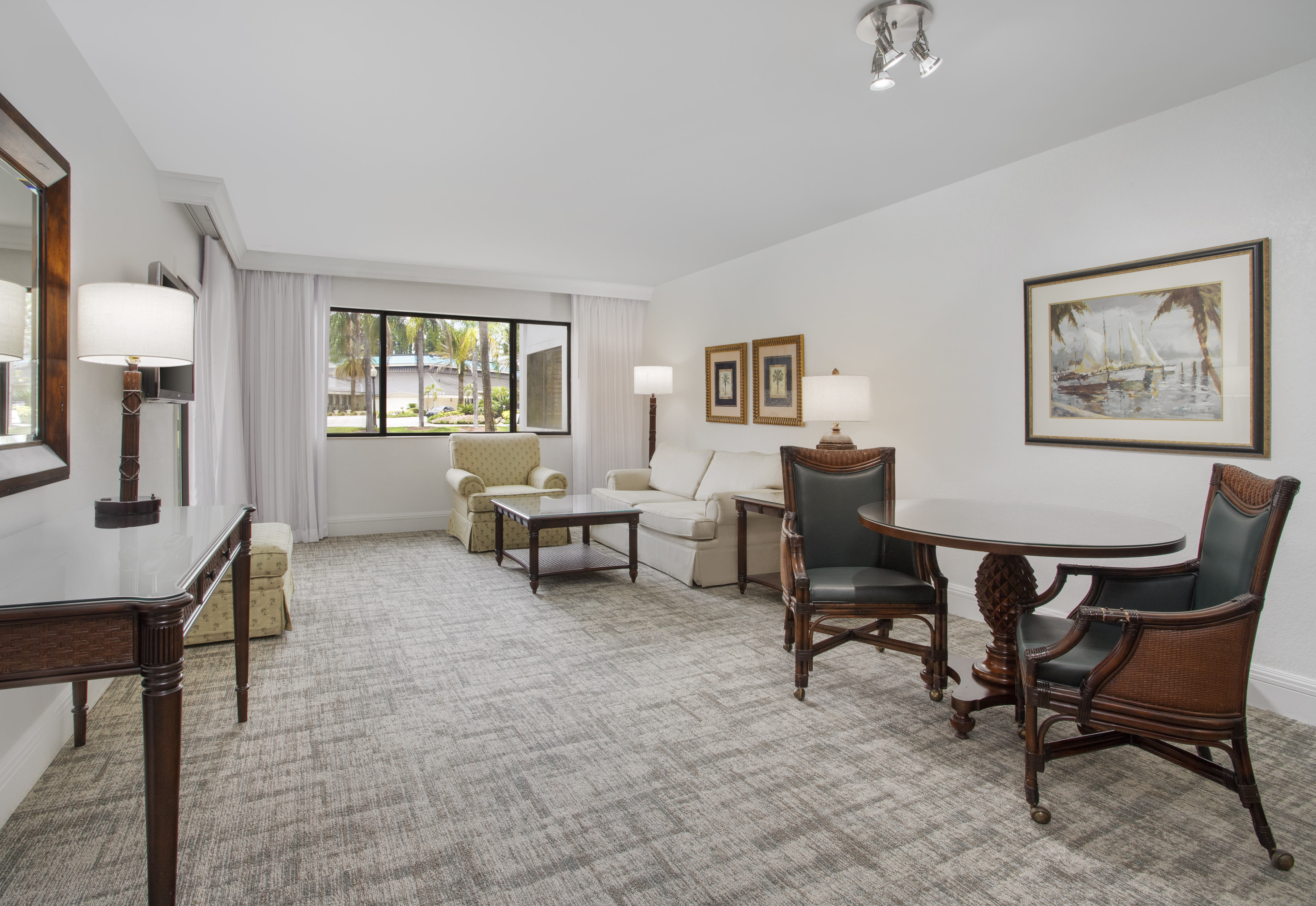 Suite Two Queen Beds