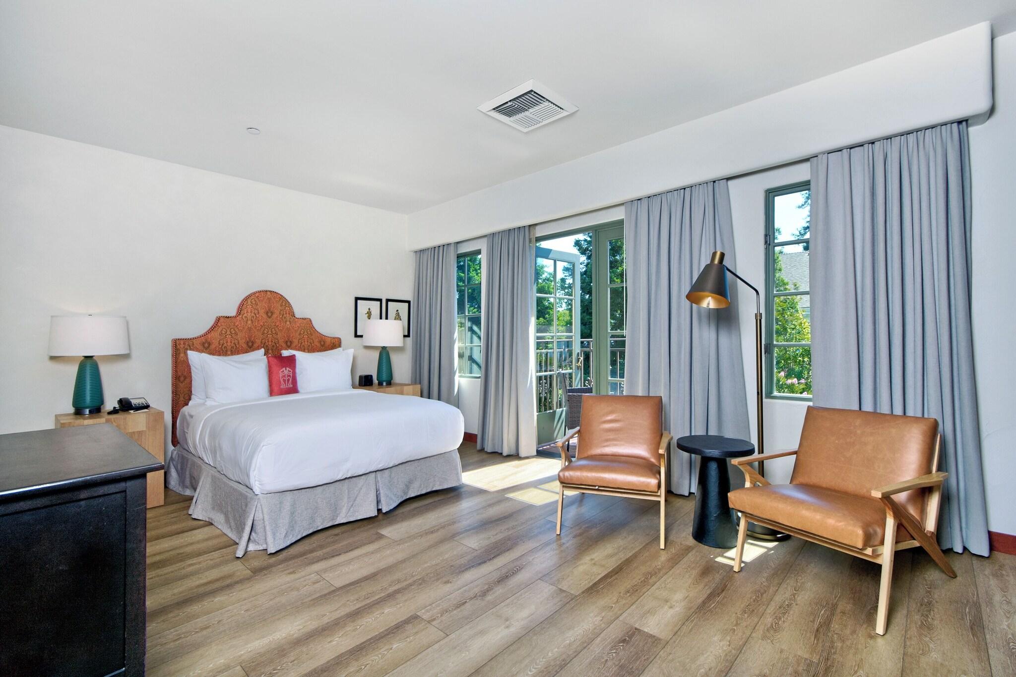 Junior Suite Accessible Two Double Beds