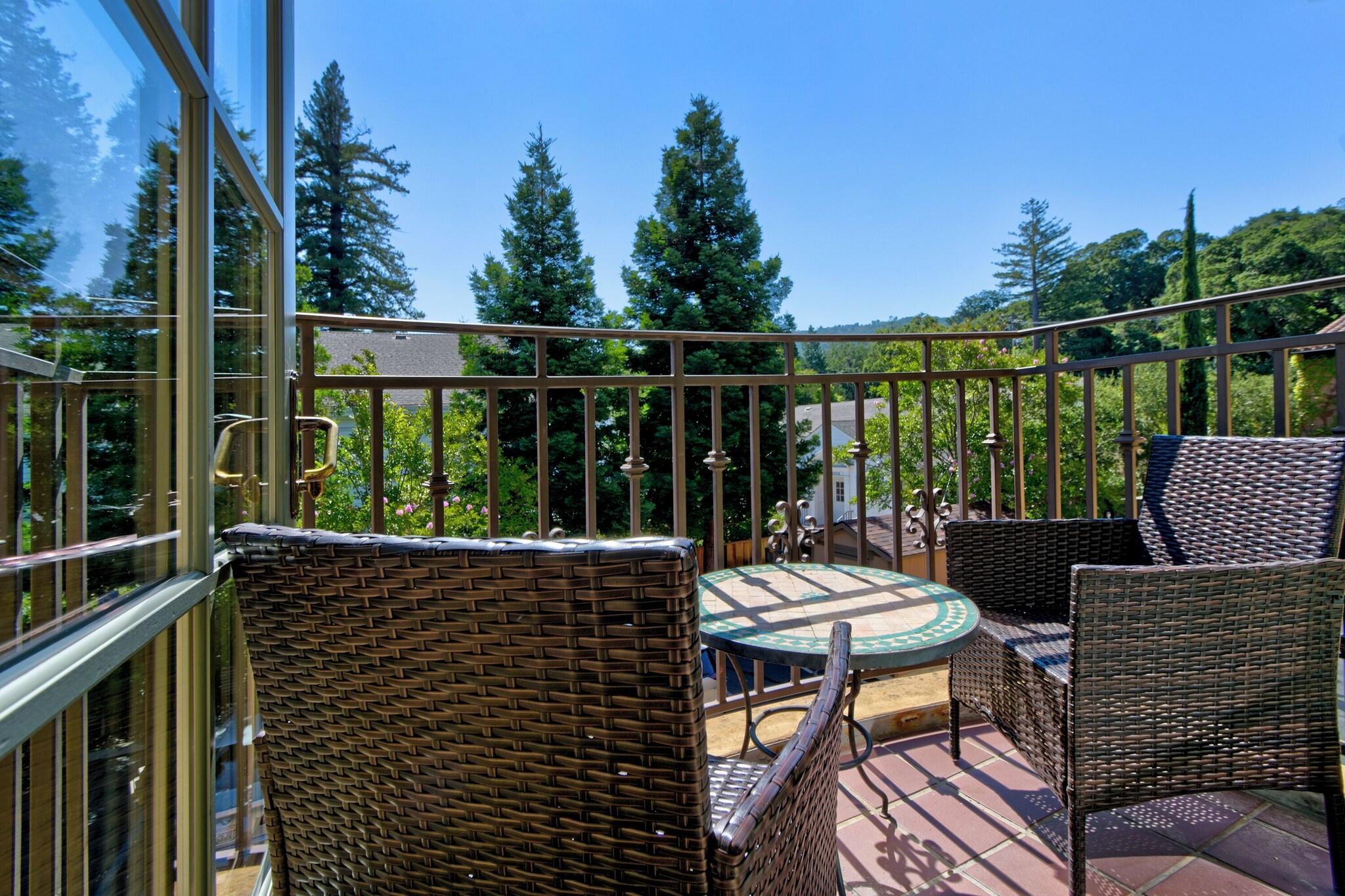 Junior Suite Accessible Two Double Beds