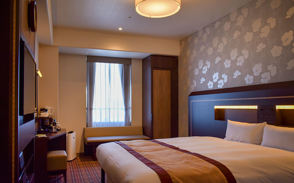 Double King Size Bed