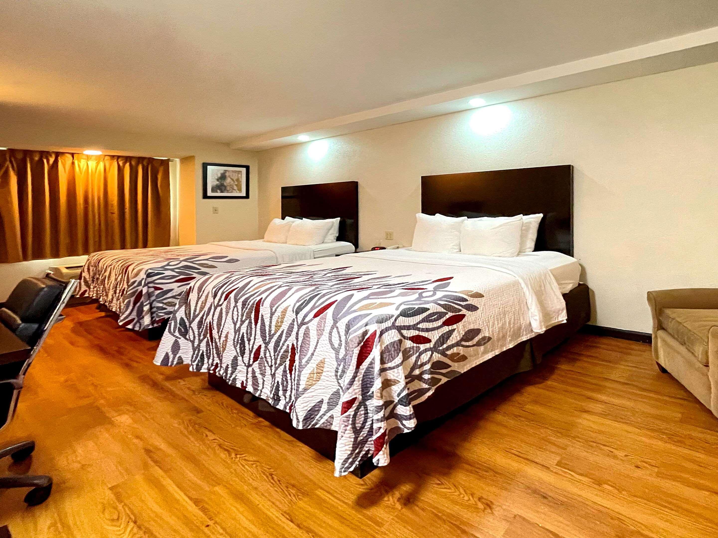 Room Accessible-two Queen Beds