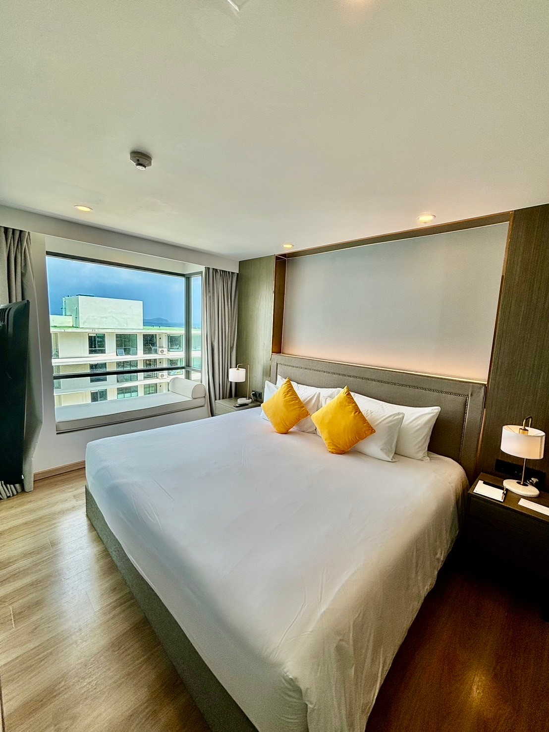 Suite Two Bedrooms
