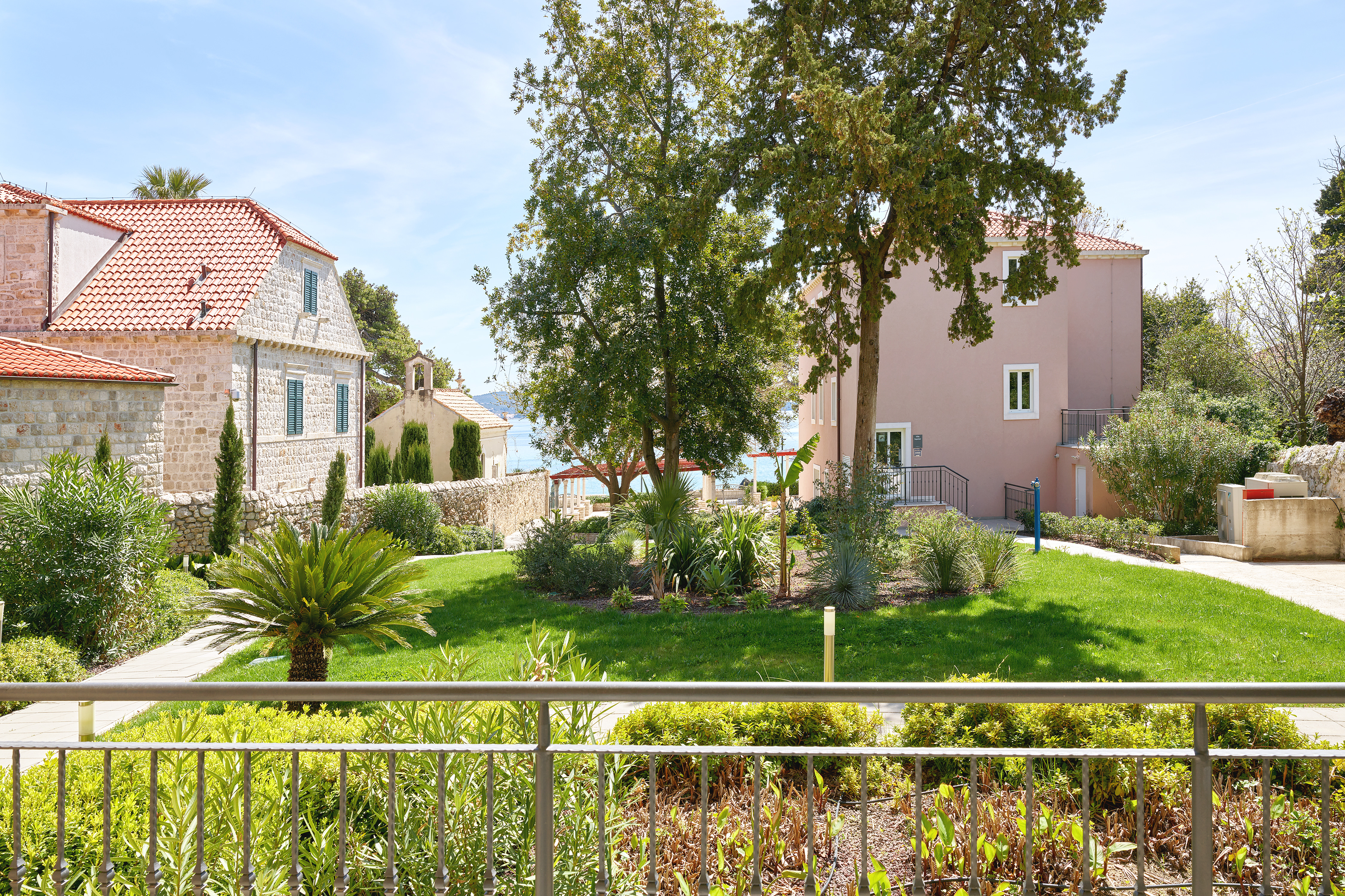 Apartment Capacity 6