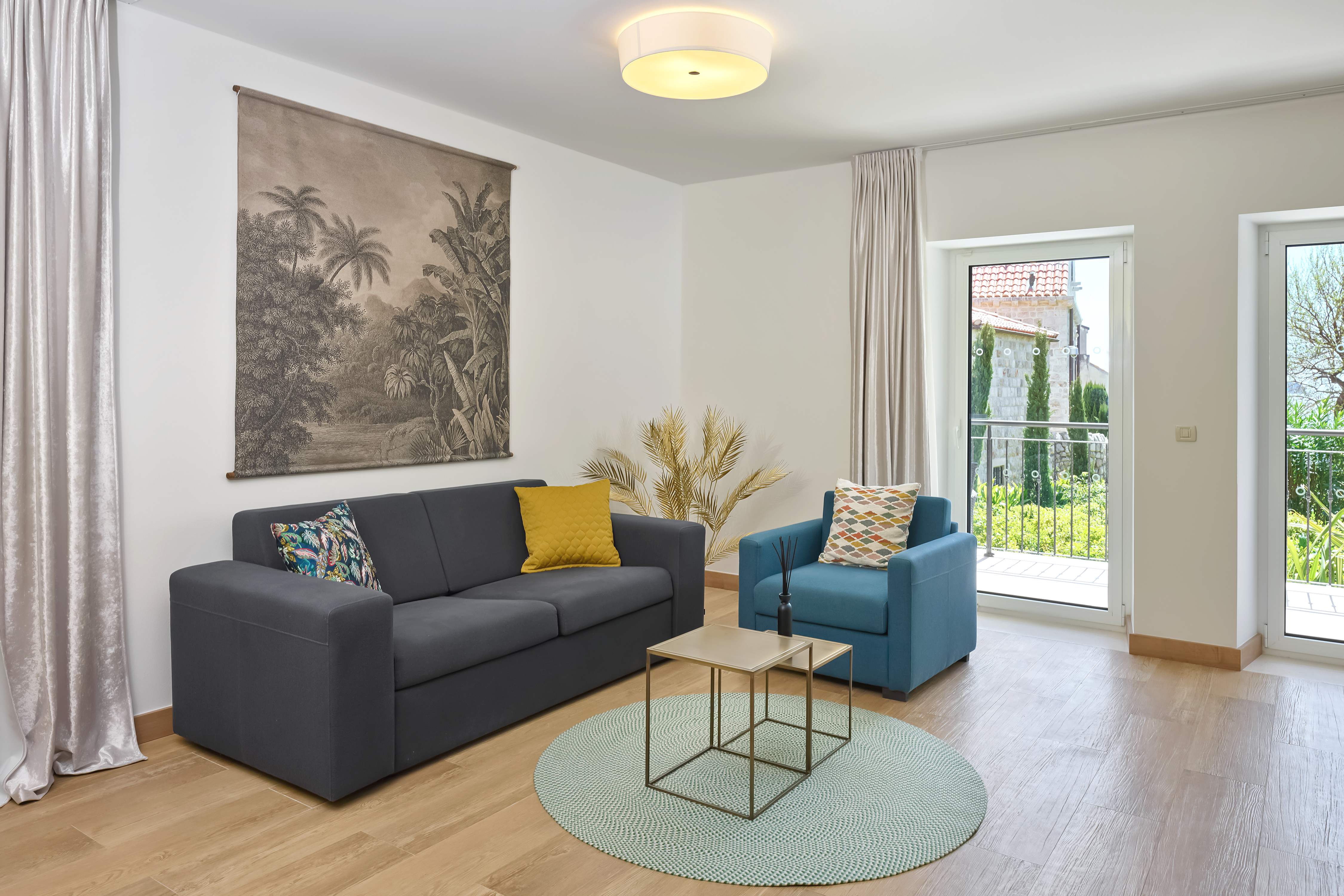 Apartment Capacity 4