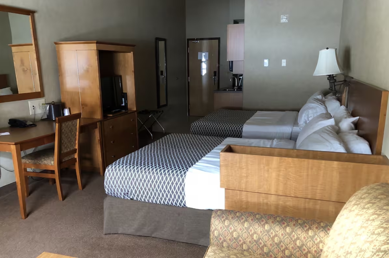 Room Deluxe Two Queen Beds