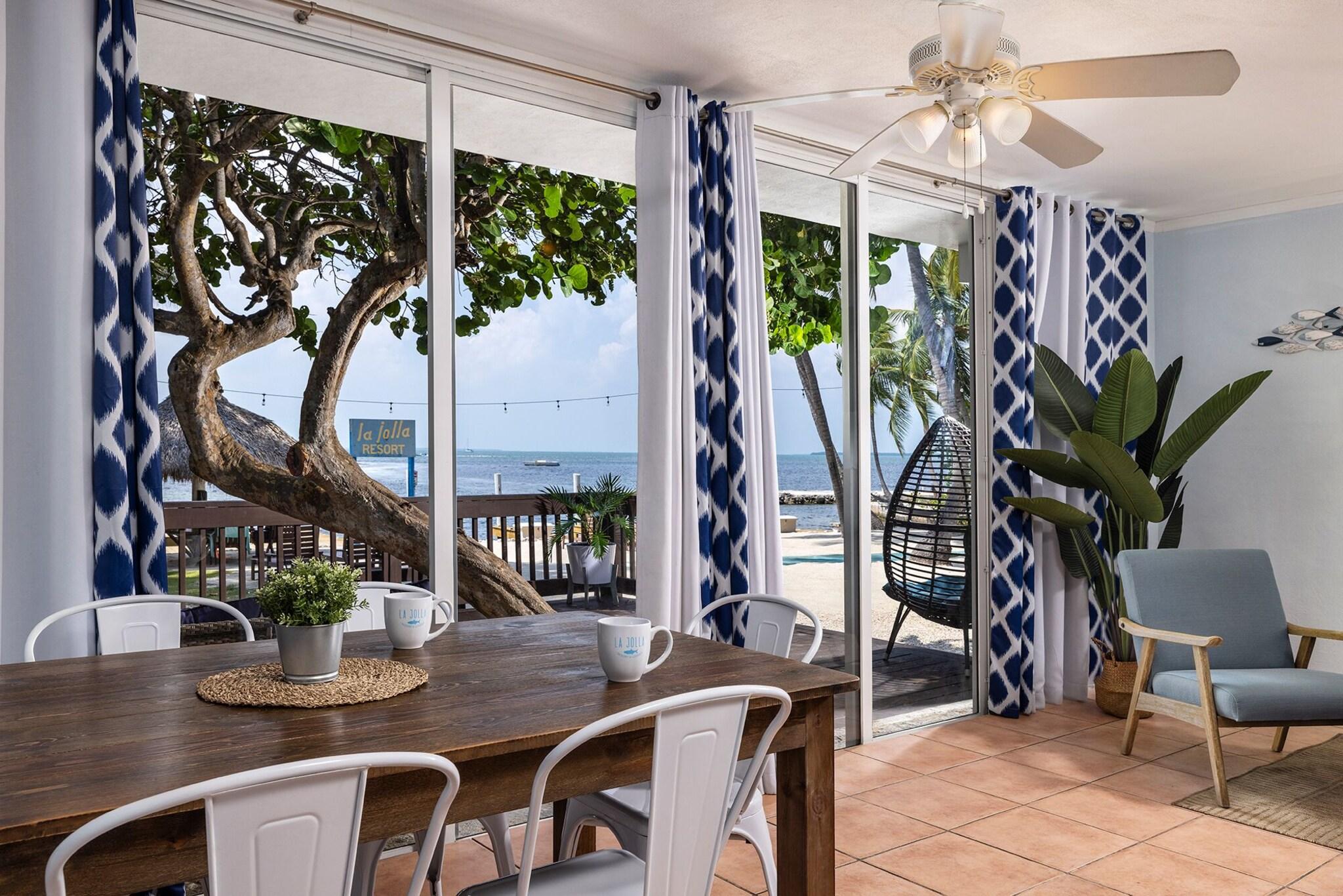 Bungalow Superior Beach Front