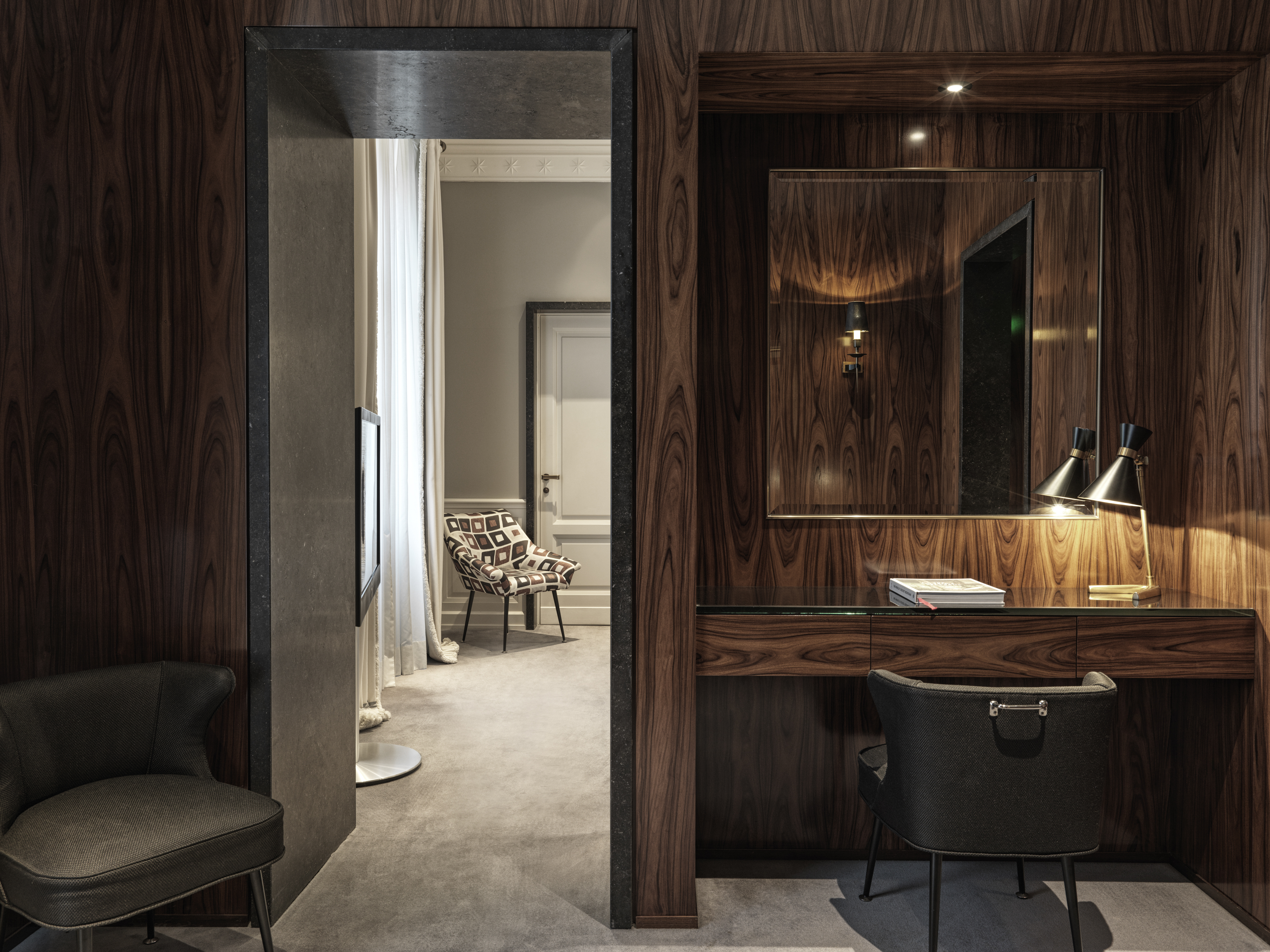 Junior Suite with Balcony