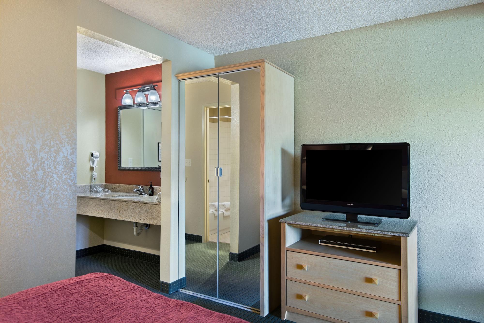 Double Queen Size Bed