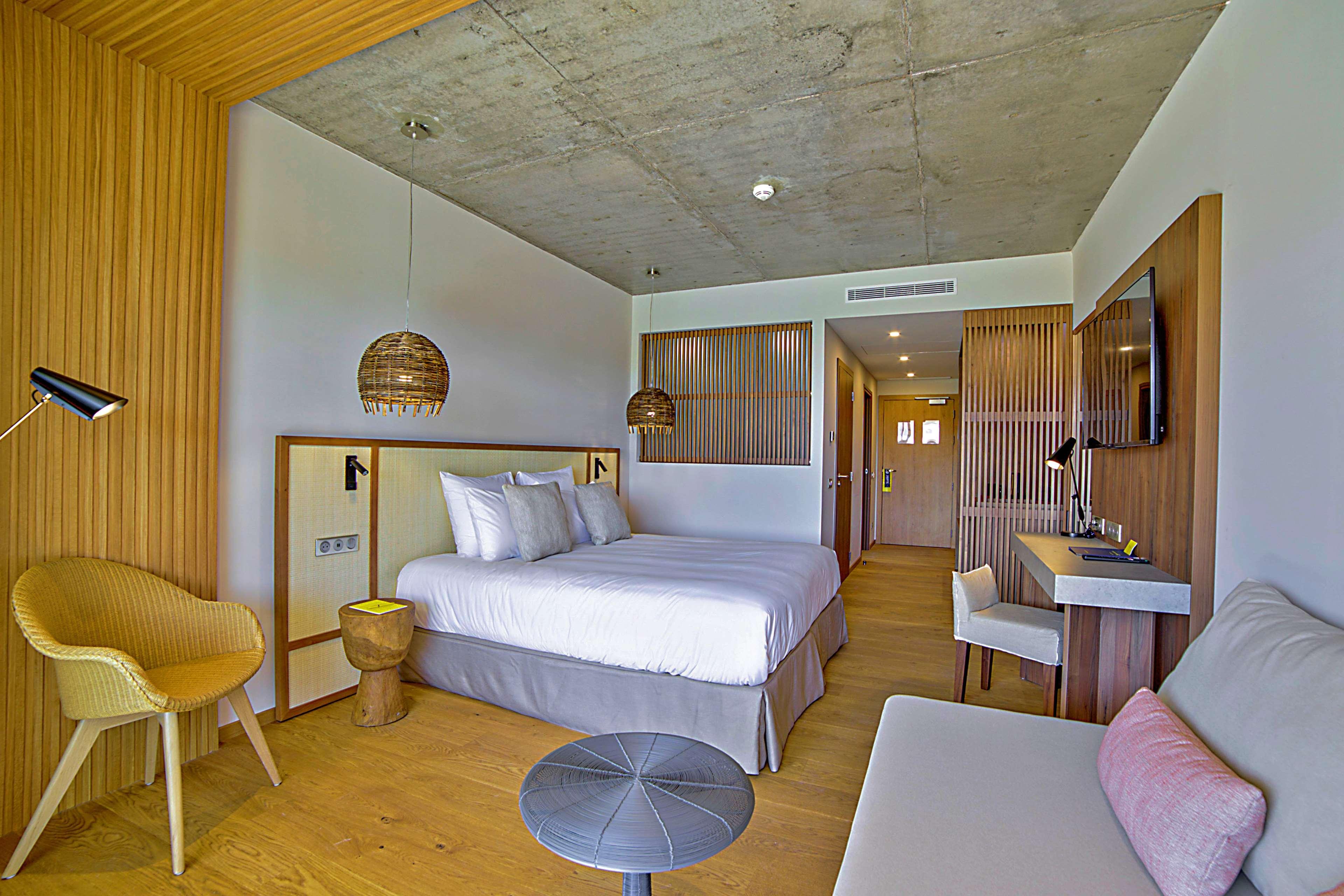 Double Deluxe Sea View