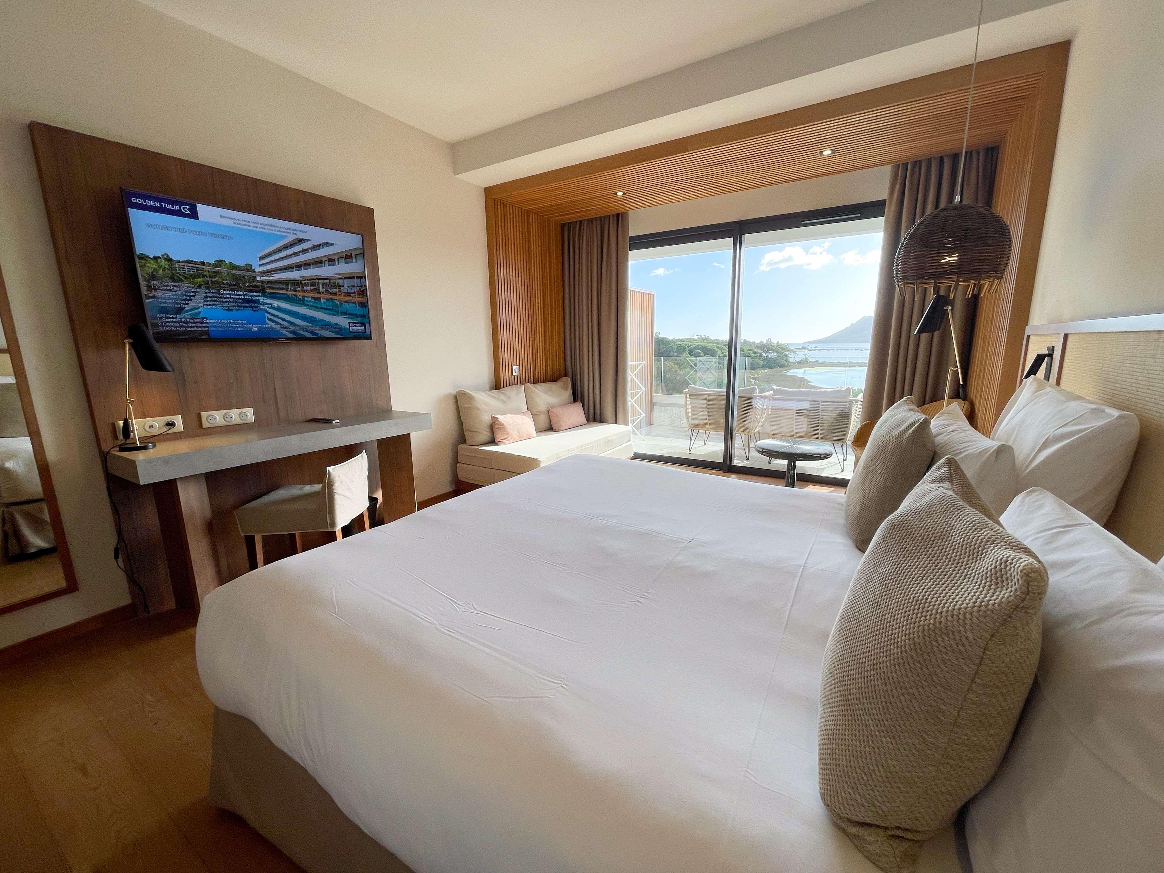 Double Deluxe Sea View