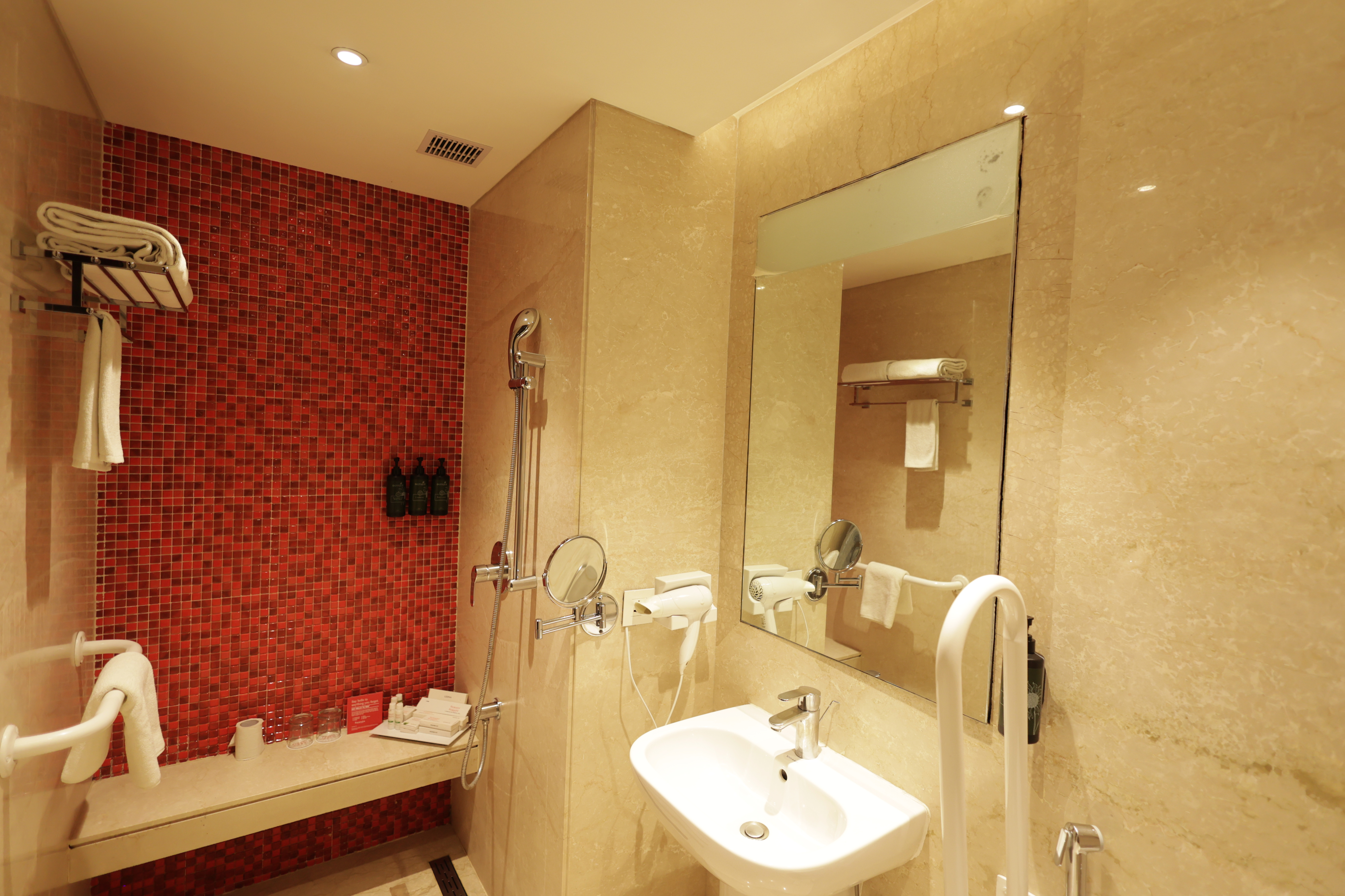 Room King Bed Non Smoking